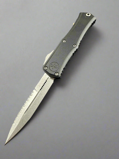 Microtech Knives Mini Hera Full Serrated Stonewash Bayonet M390MK w/ Black Handle 1701M-12