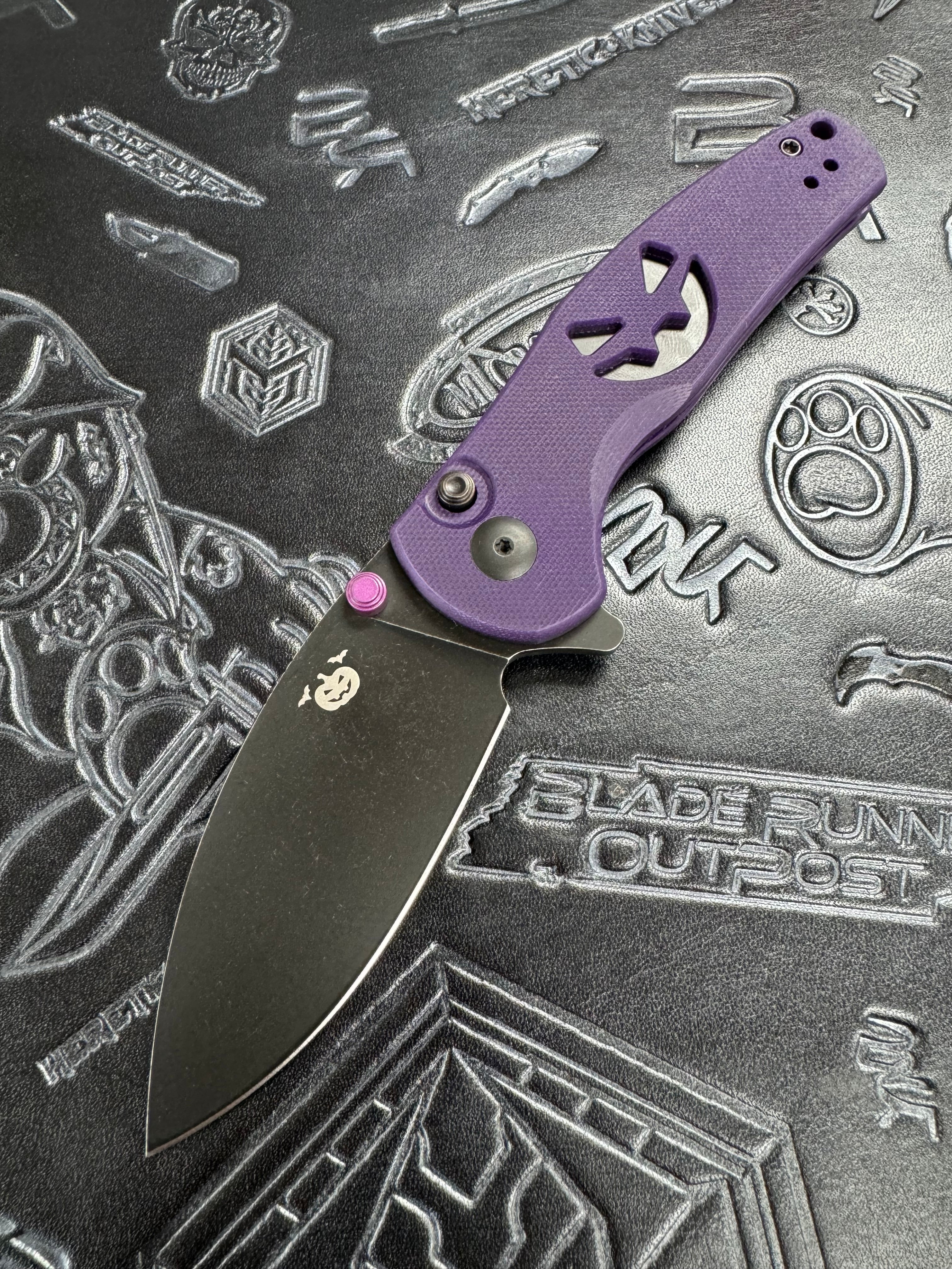 Kizer Mini Grouper Halloween Edition Nitro V Button Lock Purple