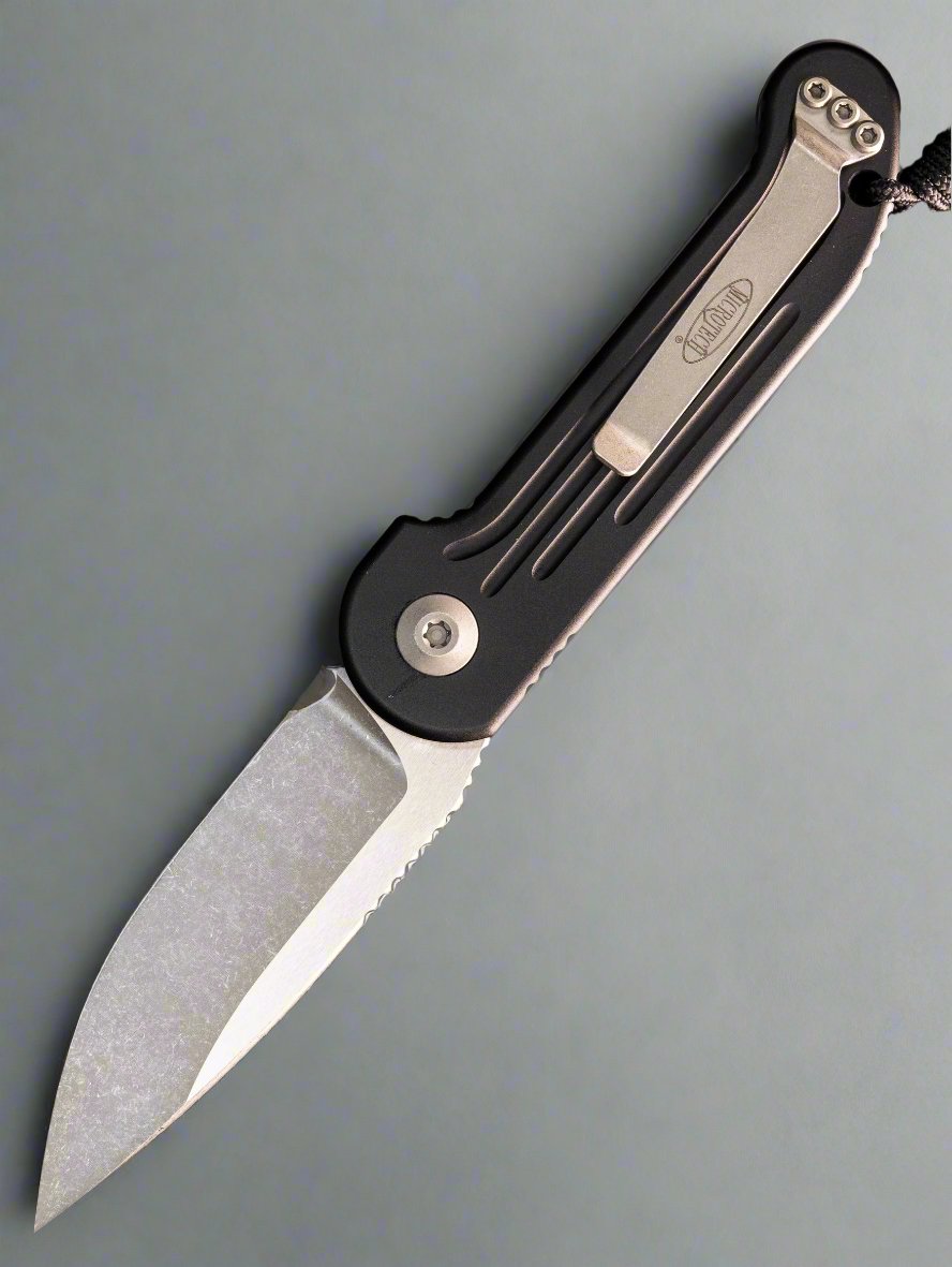 Microtech 135-10AP LUDT AUTO 3.375" Apocalyptic Plain Blade, Black Aluminum Handles