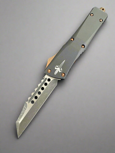 Pre Owned Marfione Custom Knives Combat Troodon Warhound, Two Tone Dark Matter, Copper Accents SN:003