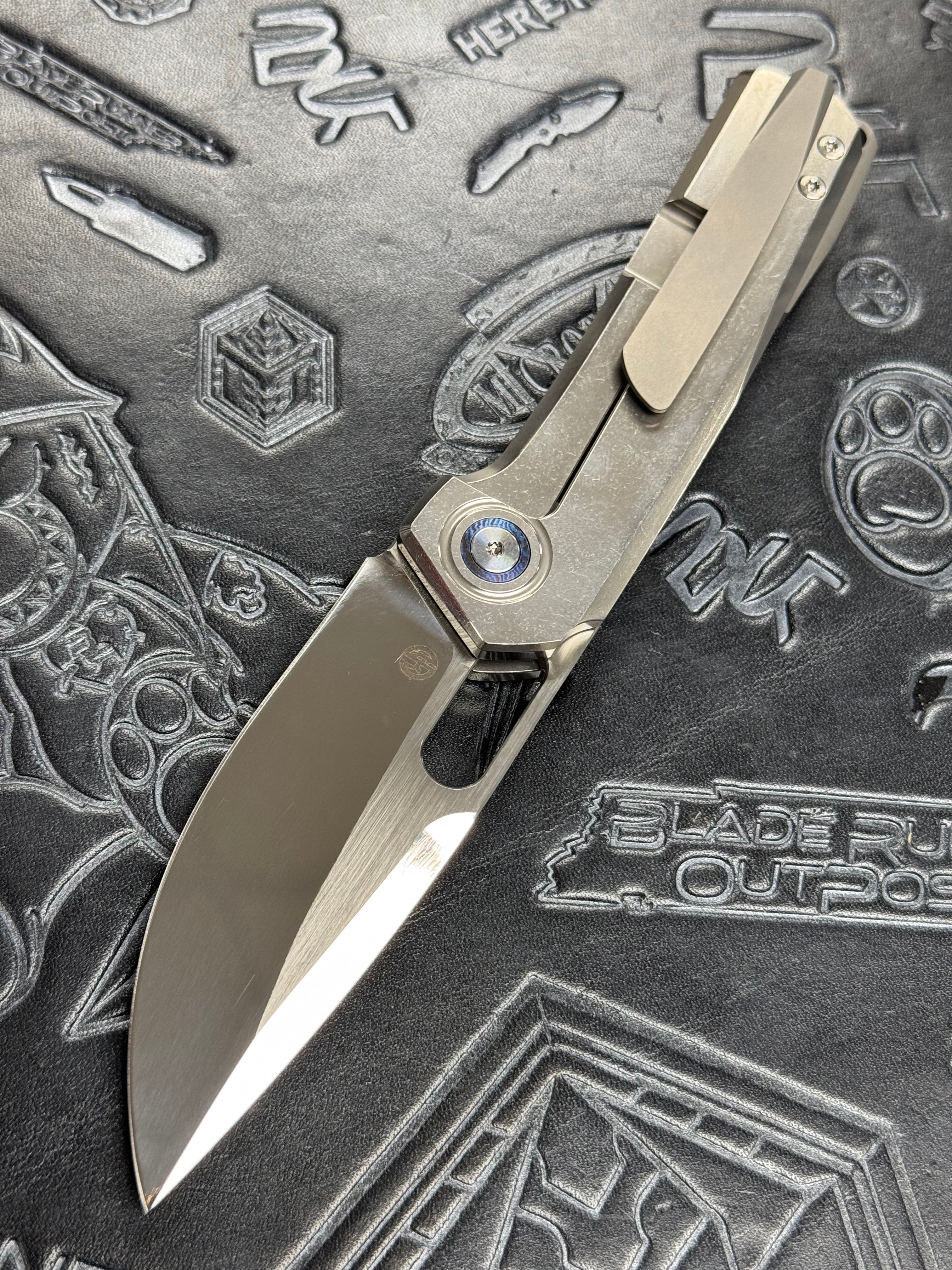 VANGUARD BREAKER POCKET KNIFE GRAY SEMI-MIRROR POLISHED TITANIUM HANDLE MAGNACUT BLADE