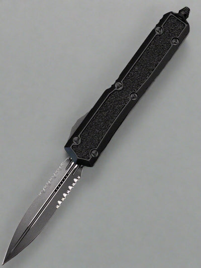 Microtech 206-2TS Makora D/E Partial Serrate - Black Handle - Black Blade - Signature Series