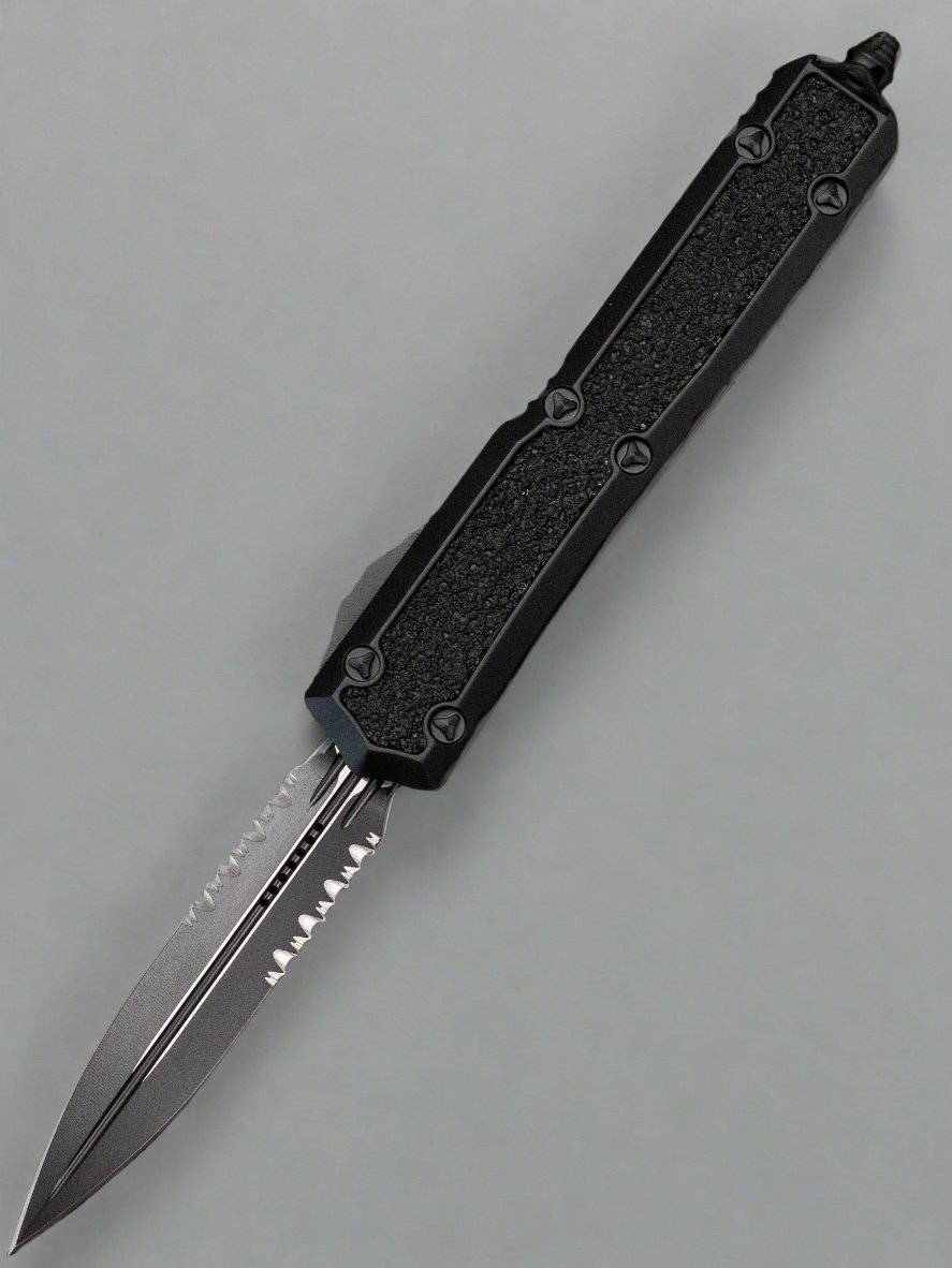 Microtech 206-2TS Makora D/E Partial Serrate - Black Handle - Black Blade - Signature Series
