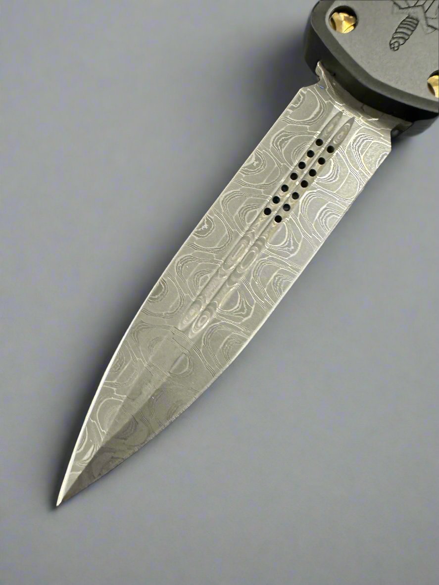 Pre Owned MARFIONE CUSTOM HERA DOUBLE EDGE SPIKE GRIND - GATORBELLY PATTERN DAMASCUS- BLACK LOGO ETCHED CHASSIS WITH BRONZE SATIN FINISHED HW