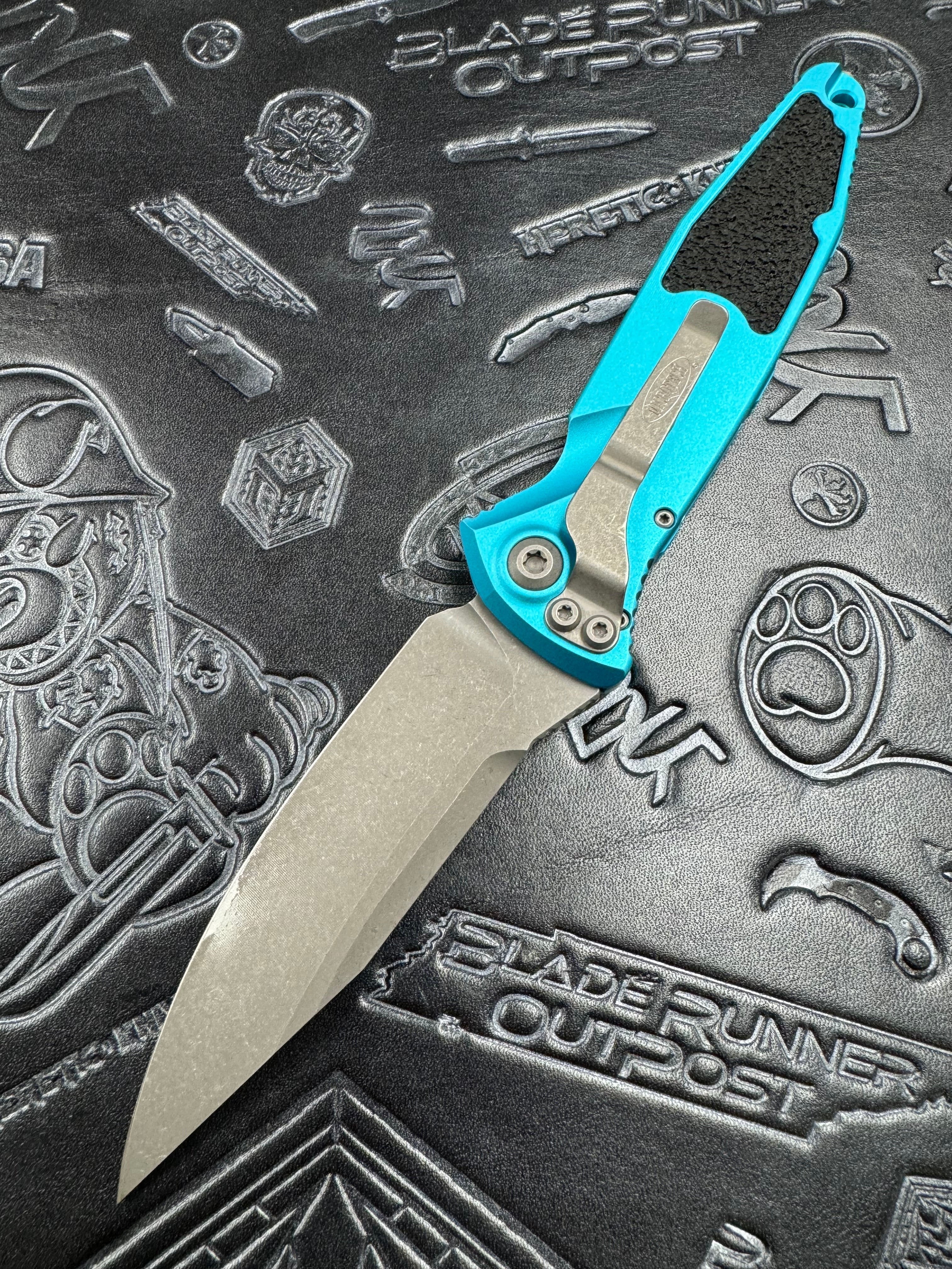 Microtech Socom Elite Auto Turquoise Handles w/ S/E Apocalyptic 160A-10 APTQ