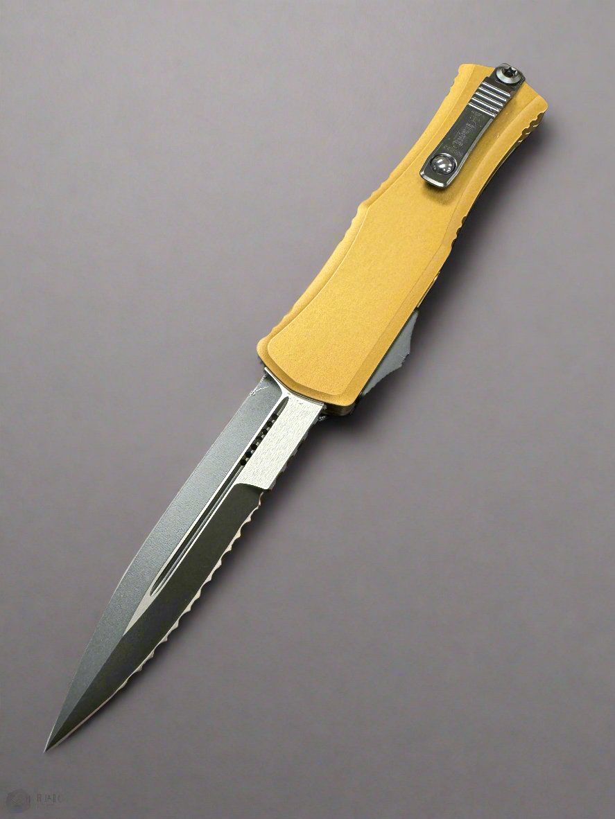 Microtech Knives Mini Hera Tan Standard w/ Full Serrated Bayonet M390MK 1701M-3 TA