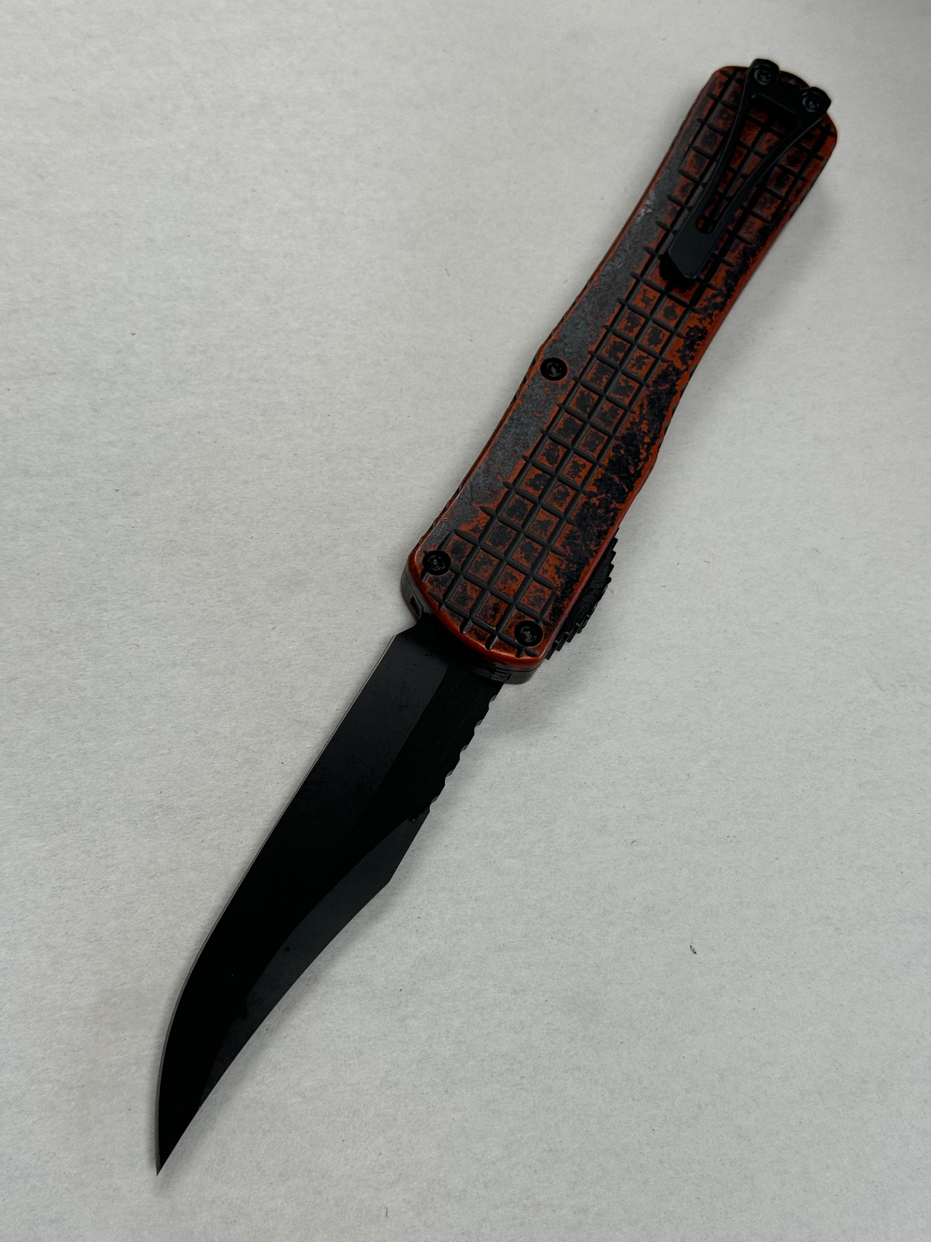 Heretic Knives Manticore X Breakthrough Orange Grenade Frag Handle & DLC Bowie MagnaCut H030BF-6A-BRKORG