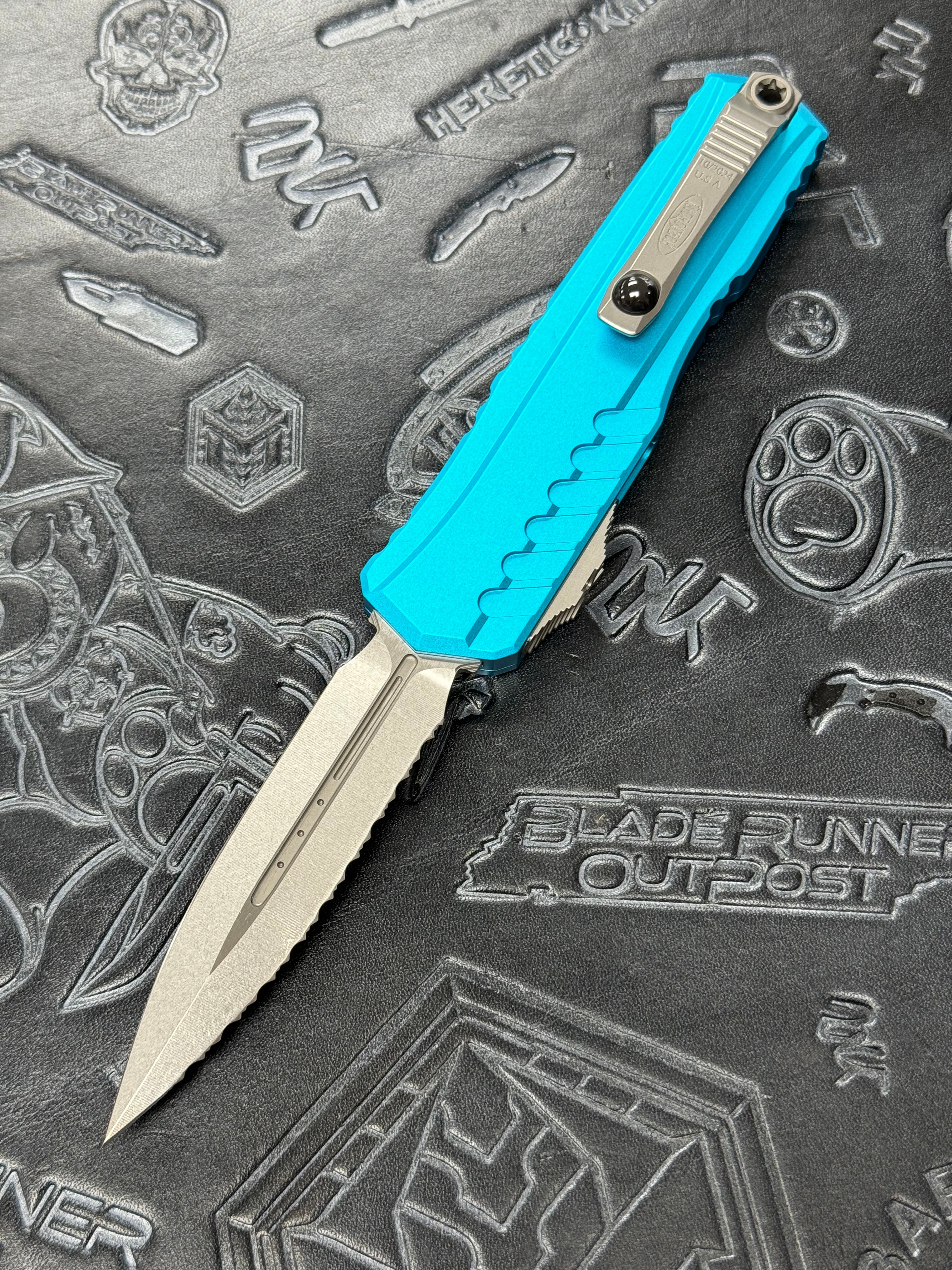 Microtech Cypher II D/E Full Serrated Stonewash w/ Turquoise Handle 1242-12 TQ