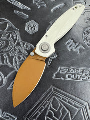 Vosteed Shilin Cutter™ - Vanchor Lock (2.90" 154CM Blade Gold Dunes & Norplex UltreX™ White G10 Handle) - A2803