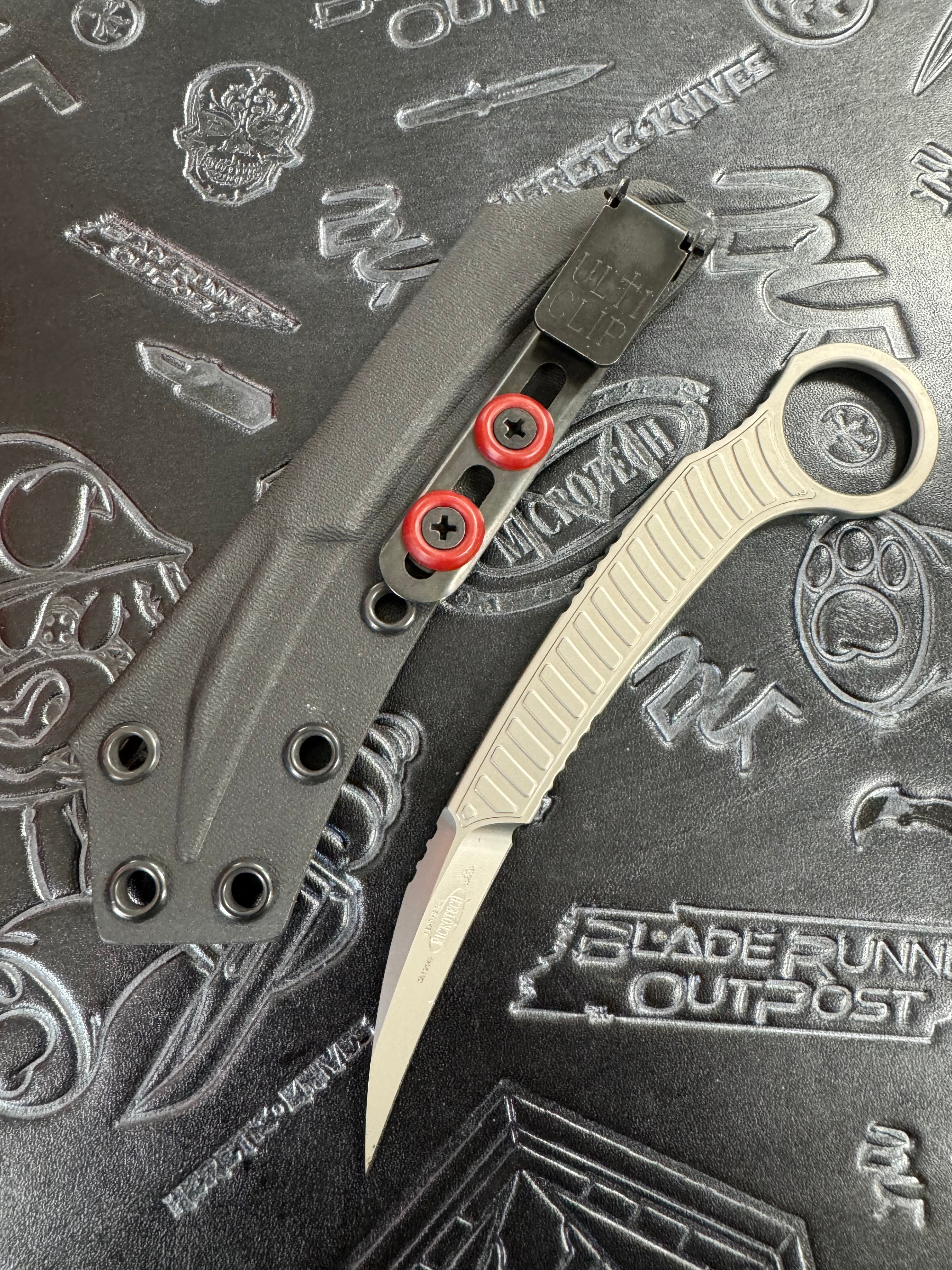 Microtech & Bastinelli Collaboration Feather Bead Blast Standard Signature Series 215-7S