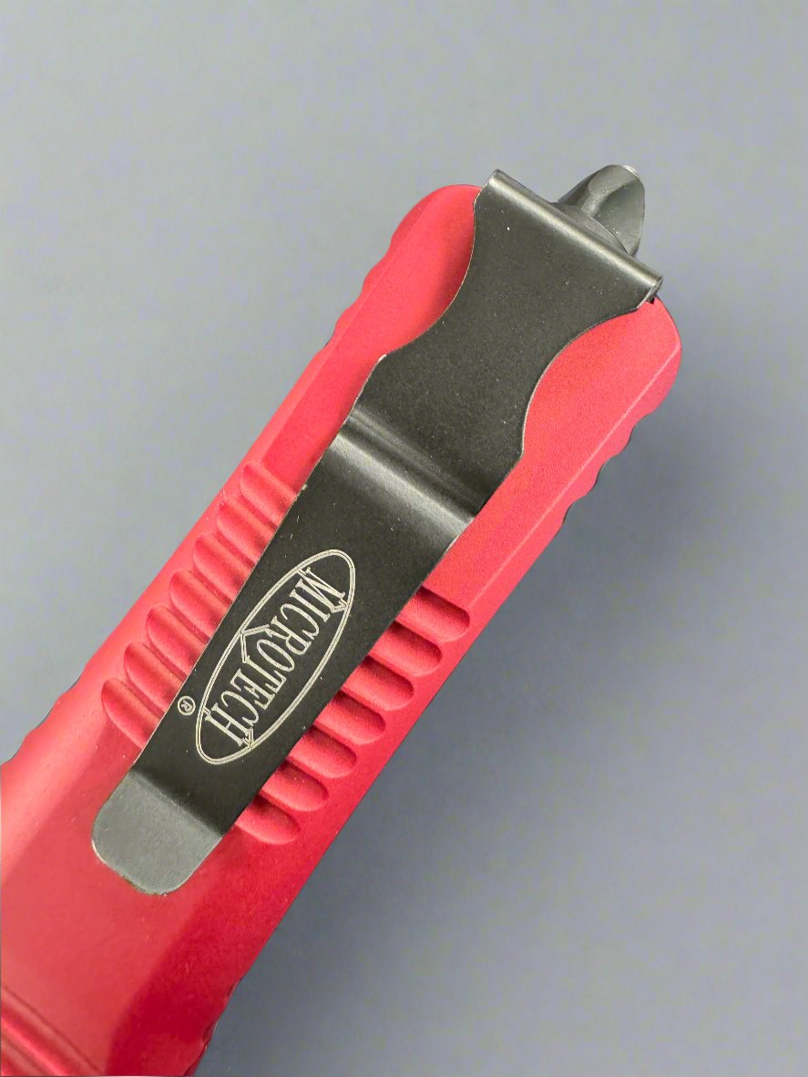 Pre Owned Microtech 146-1RD Combat Troodon Bowie - Red Handle - Black Blade
