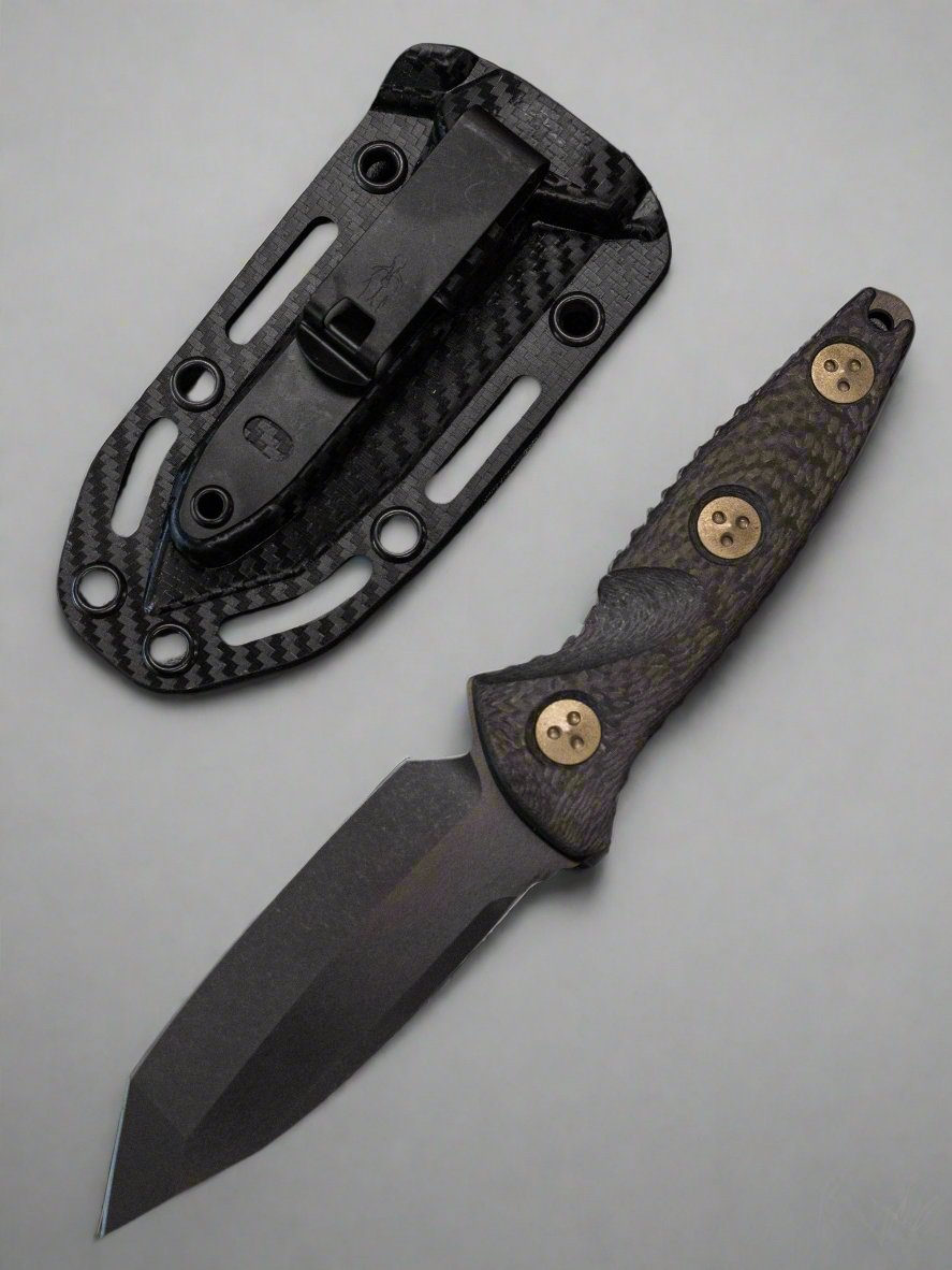 MICROTECH SOCOM ALPHA- MINI- TANTO EDGE- CARBON FIBER HANDLE- BLACK DLC BLADE 114M-1 DLCCFS