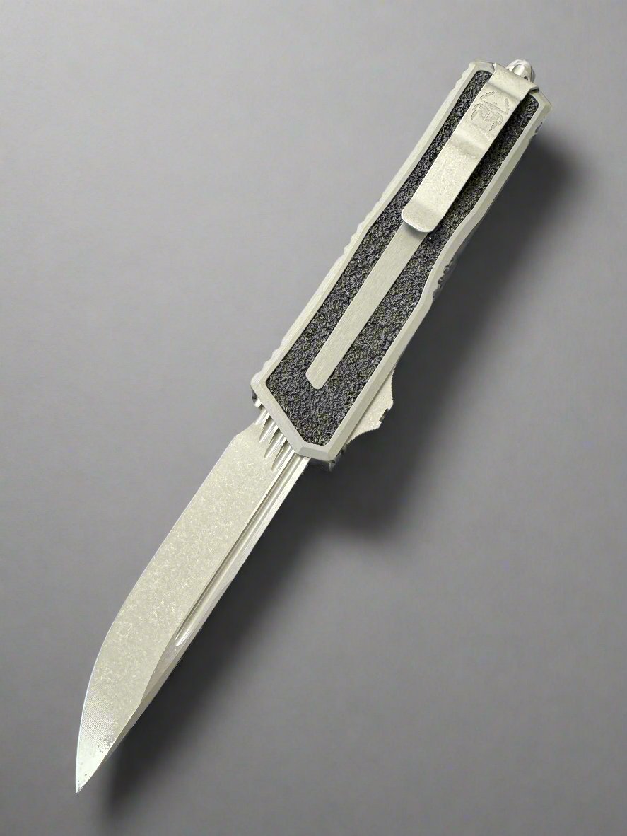 Microtech Scarab 2 Gen 3 - S/E Natural Clear Apocalyptic Standard w/ Spine Fluted Blade - Scarab II Gen III - 1278-10 APNC