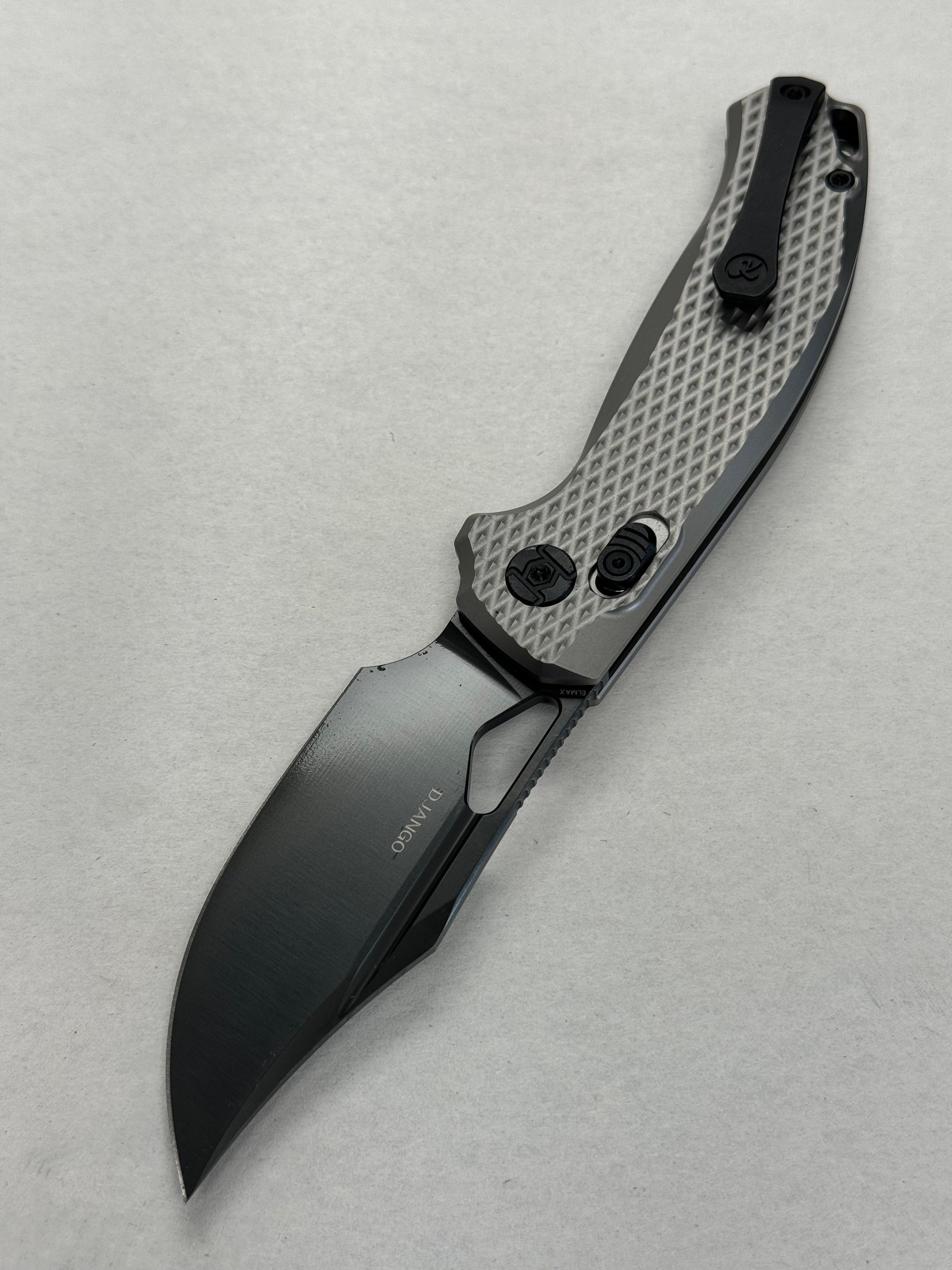 KUNWU DJANGO FOLDING KNIFE BEAD BLAST GRAY TITANIUM HANDLE ELMAX PLAIN EDGE BLACK DLC FINISH X707T-3