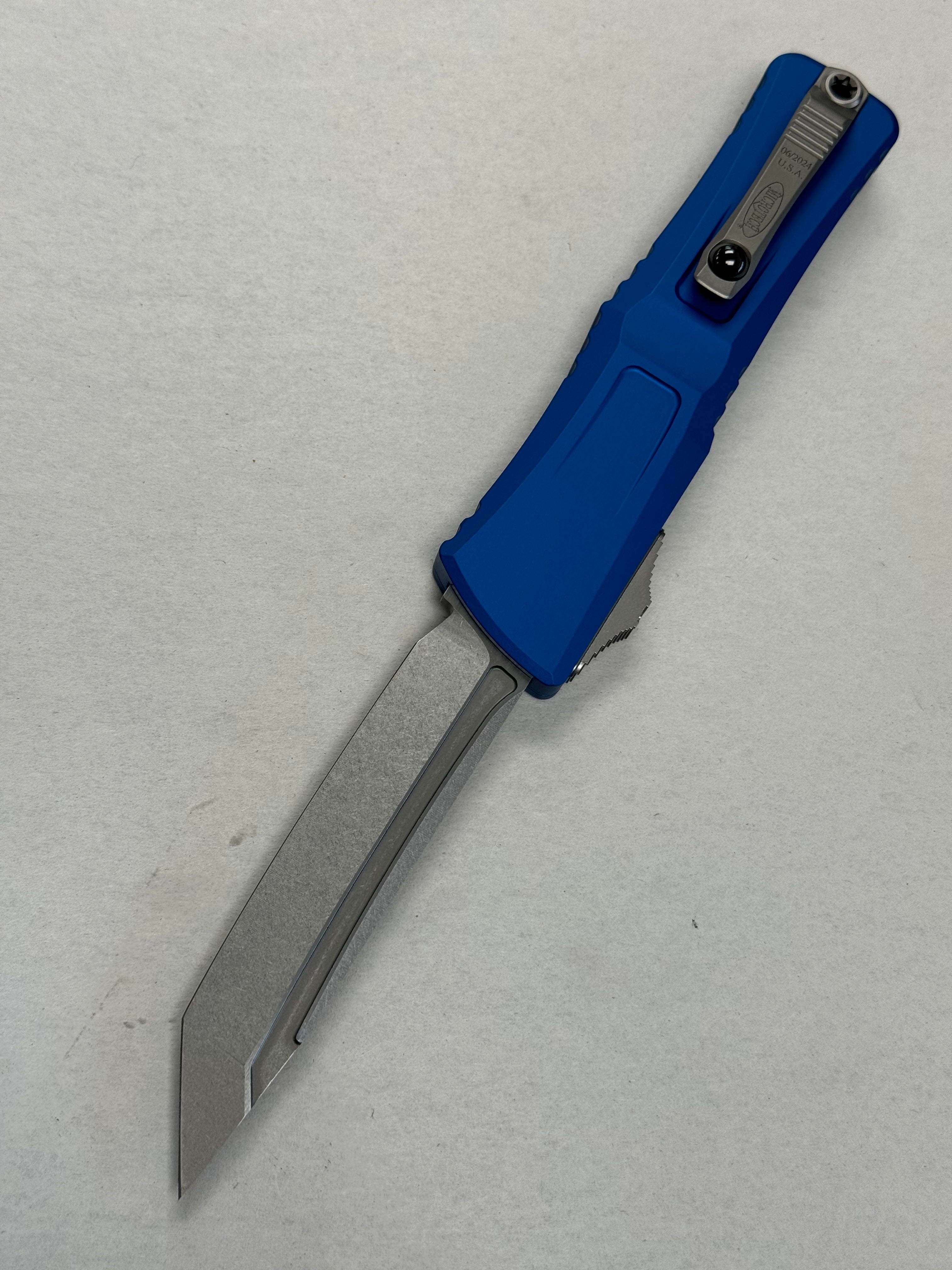 Microtech Knives Combat Troodon Gen III Stonewash Tanto Blue Handle 1144-10 BL