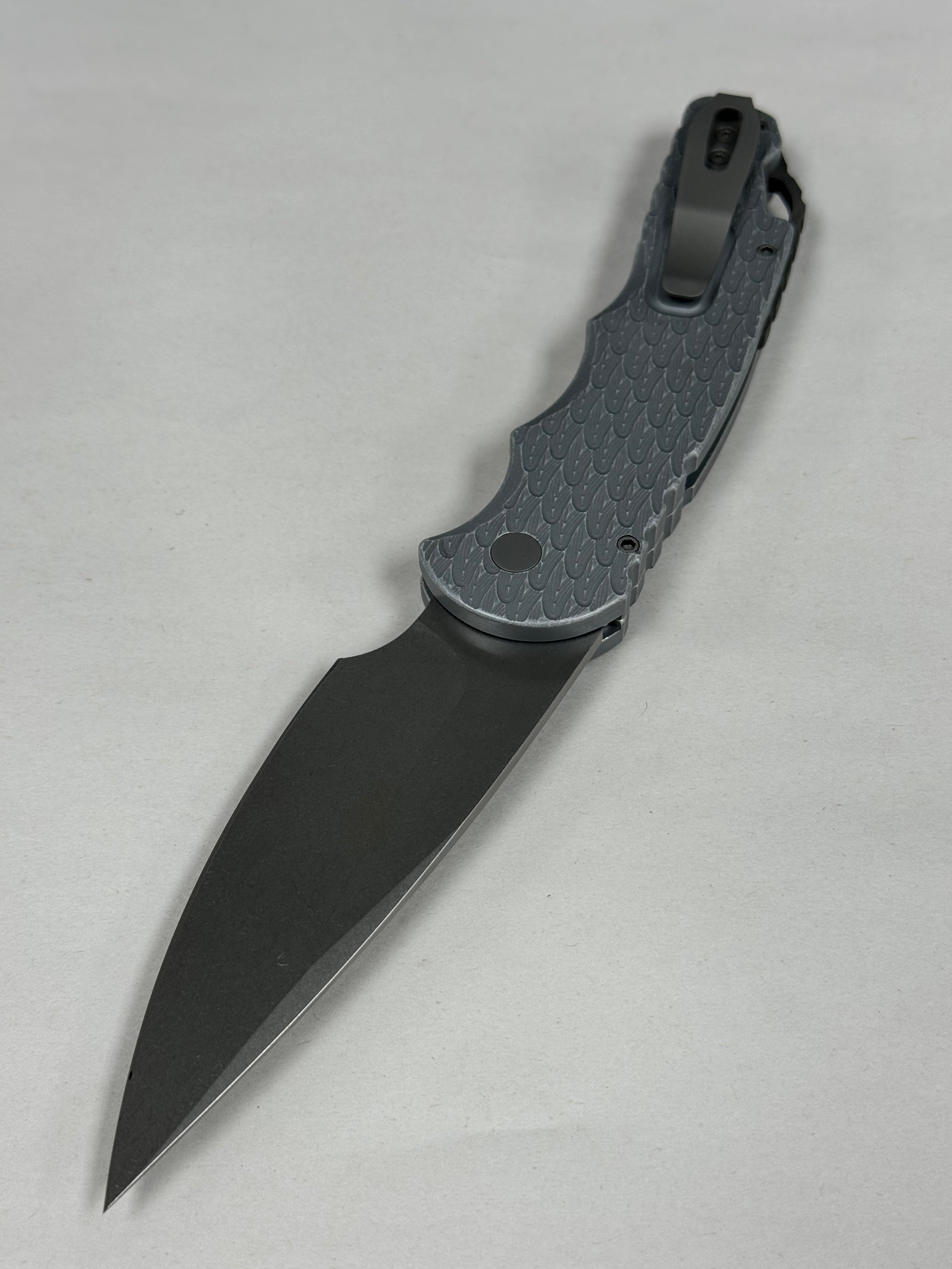 Pro-Tech Protech TR-4 Auto Battleworn Gray Feather Handle w/ Safety & Stonewash MagnaCut T4105-F BW Grey