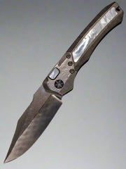 Pre Owned Heretic Wraith Auto Custom Fat Carbon Mother of Pearl, HG Vegas Forge Damascus Bowie w DLC Accents