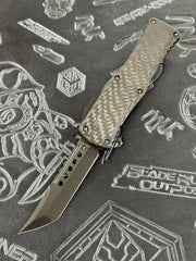 MICROTECH HERA OTF KNIFE- HELLHOUND EDGE- SHADOW EDITION- Carbon Fiber Top - BLACK DLC BLADE 919-1 DLCTCFSH