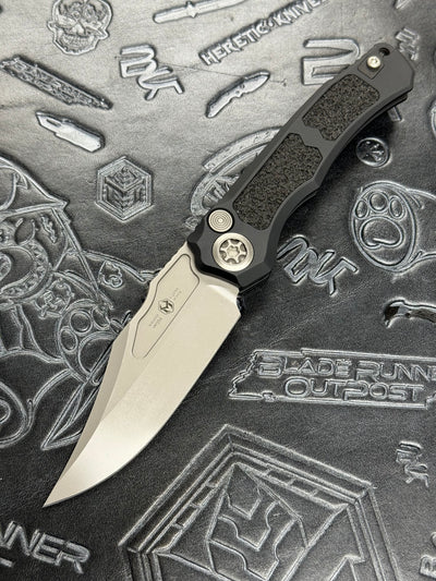 Heretic Knives Wraith Auto V4 Black Handle w/ Grip Inlays & Bead Blast Bowie MagnaCut Blade H002-3A
