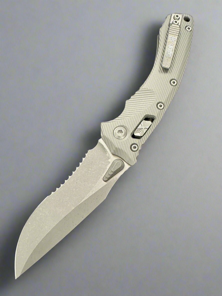 MICROTECH AMPHIBIAN RAM-LOK FOLDING KNIFE FLUTED NATURAL GREY ALUMINUM 3.9" APOCALYPTIC STONEWASH SERRATED 137RL-11APFLNC