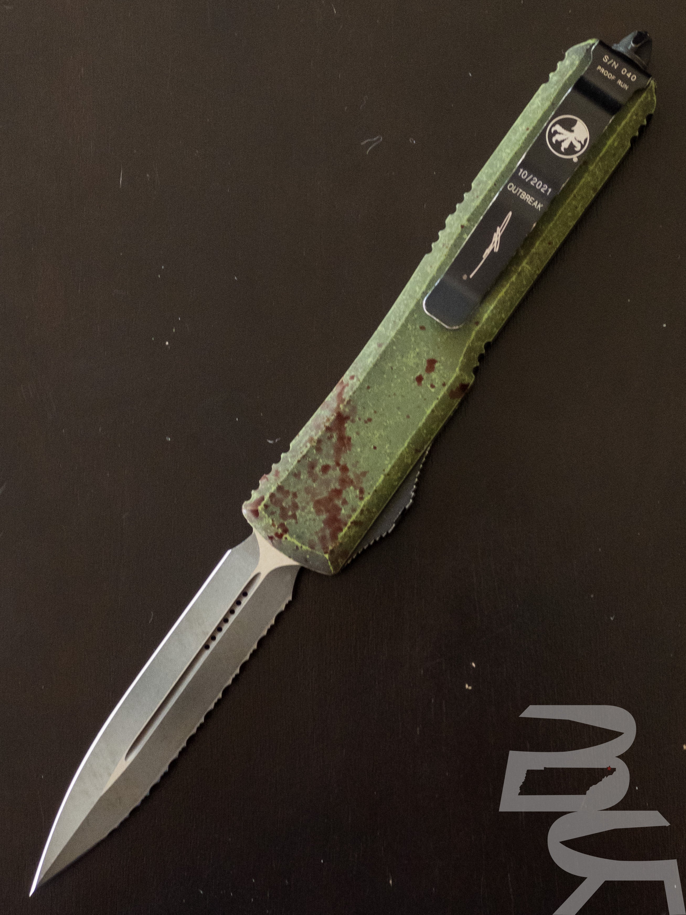 Microtech Ultratech D/E Outbreak Full Serrated 122-3OBDS Proof Run