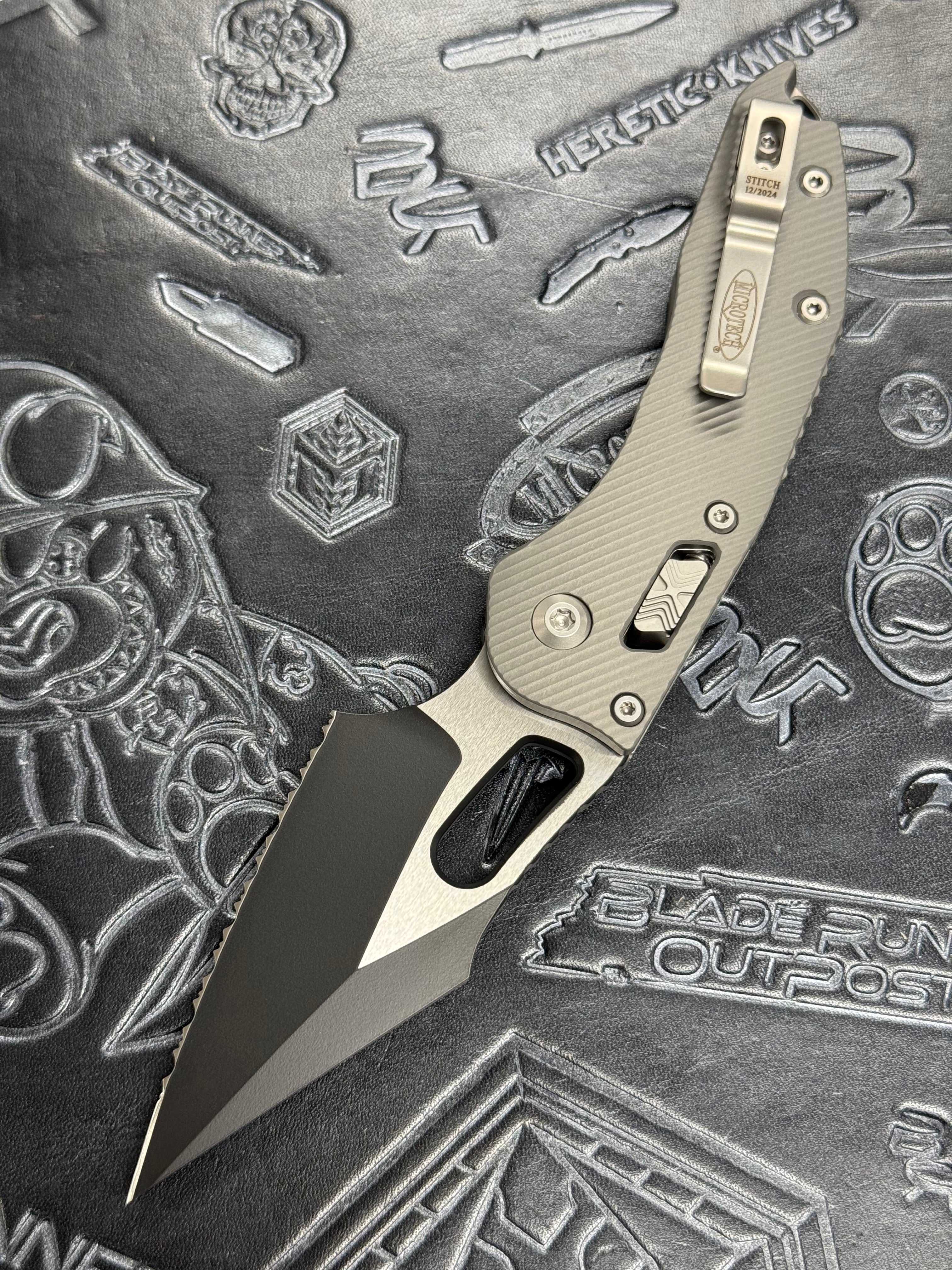 Microtech Knives Manual Stitch RAM LOK Fluted Natural Clear Aluminum Handles w/ Tactical Full Serrate M390MK 169RL-3 FLNC