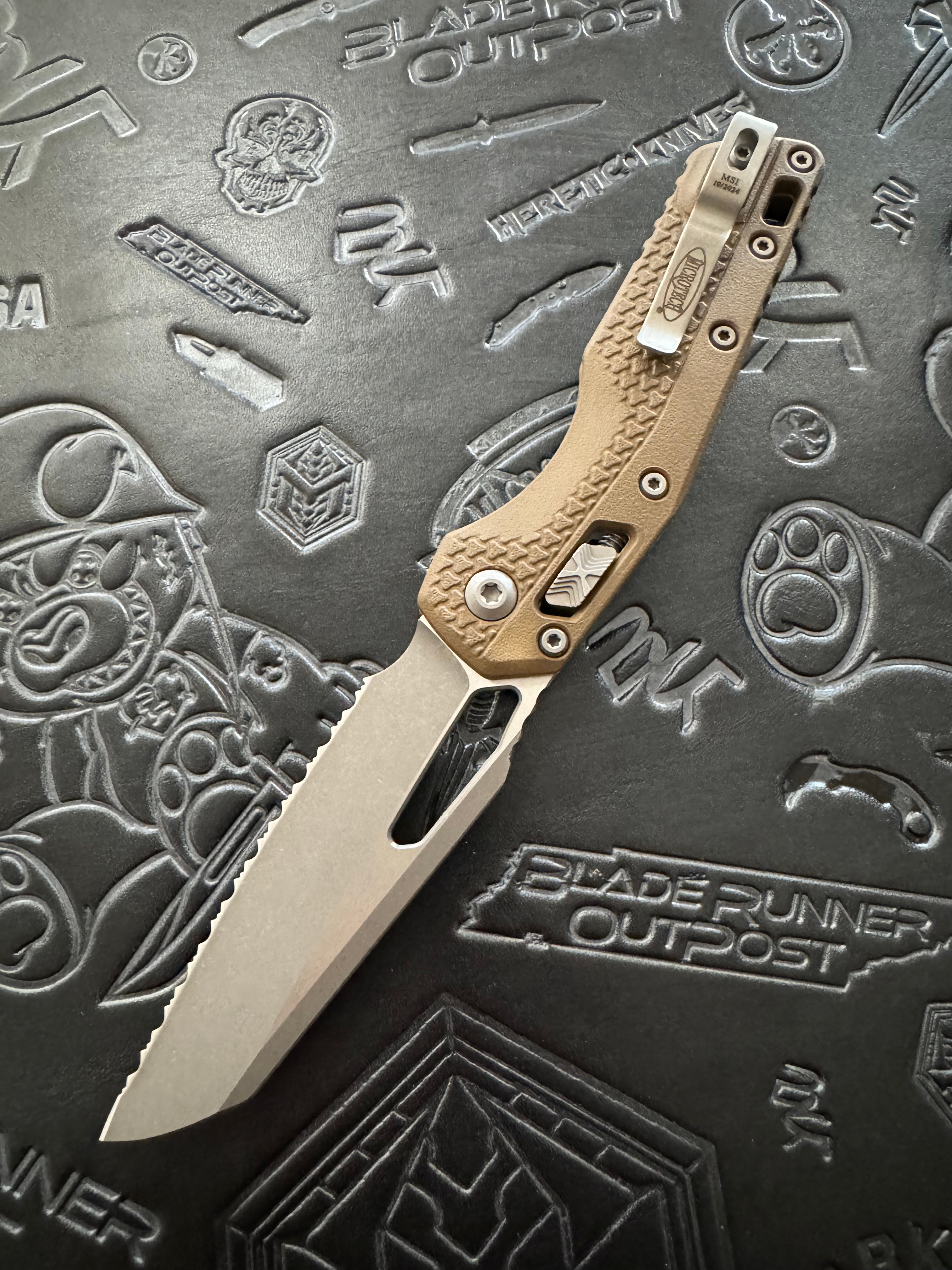 Microtech Knives MSI RAM LOK Dark Earth Polymer & M390MK Apocalyptic Full Serrated Standard 210T-12 APPMDE