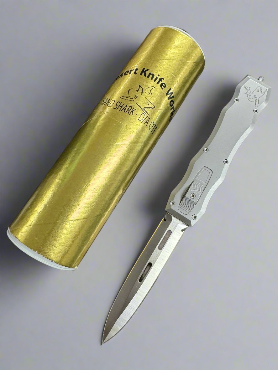 Desert Knife Works Sandshark M390 Double Action Out the Front Automatic Knife New 24 Remake