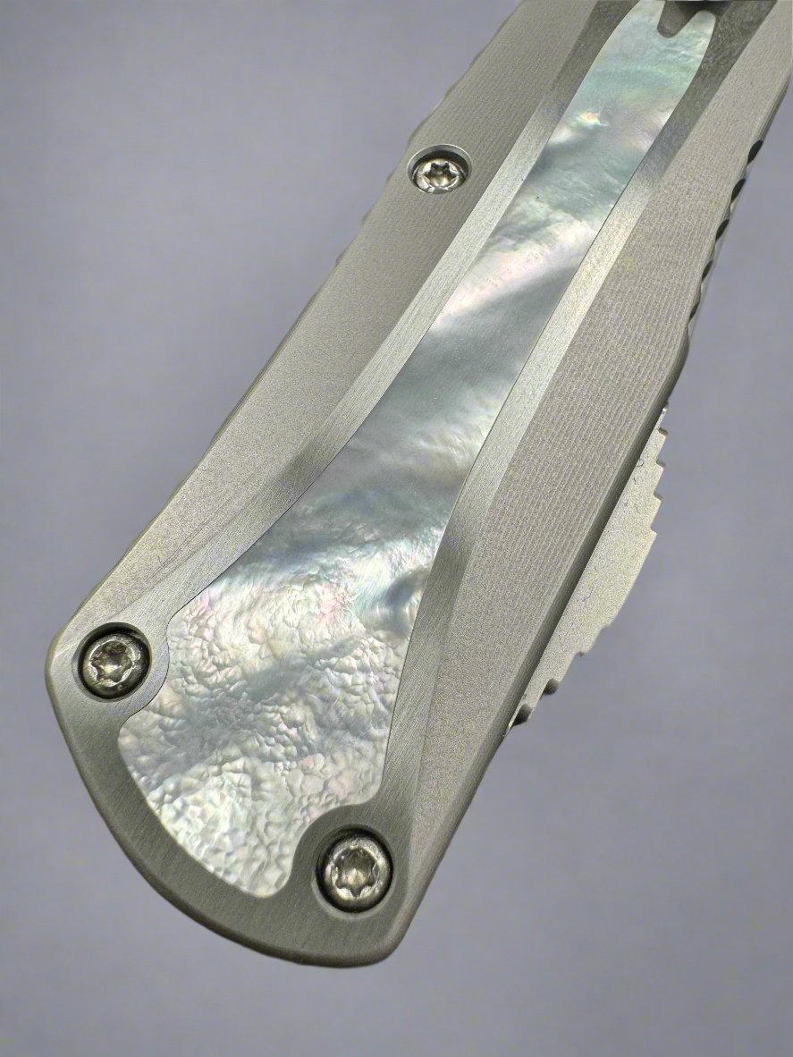 Pre Owned Heretic Knives Manticore X Hand Ground Vegas Forge Blued Damascus D/E & Hefted Stainless Steel Handle w/ Mother of Pearl Inlays