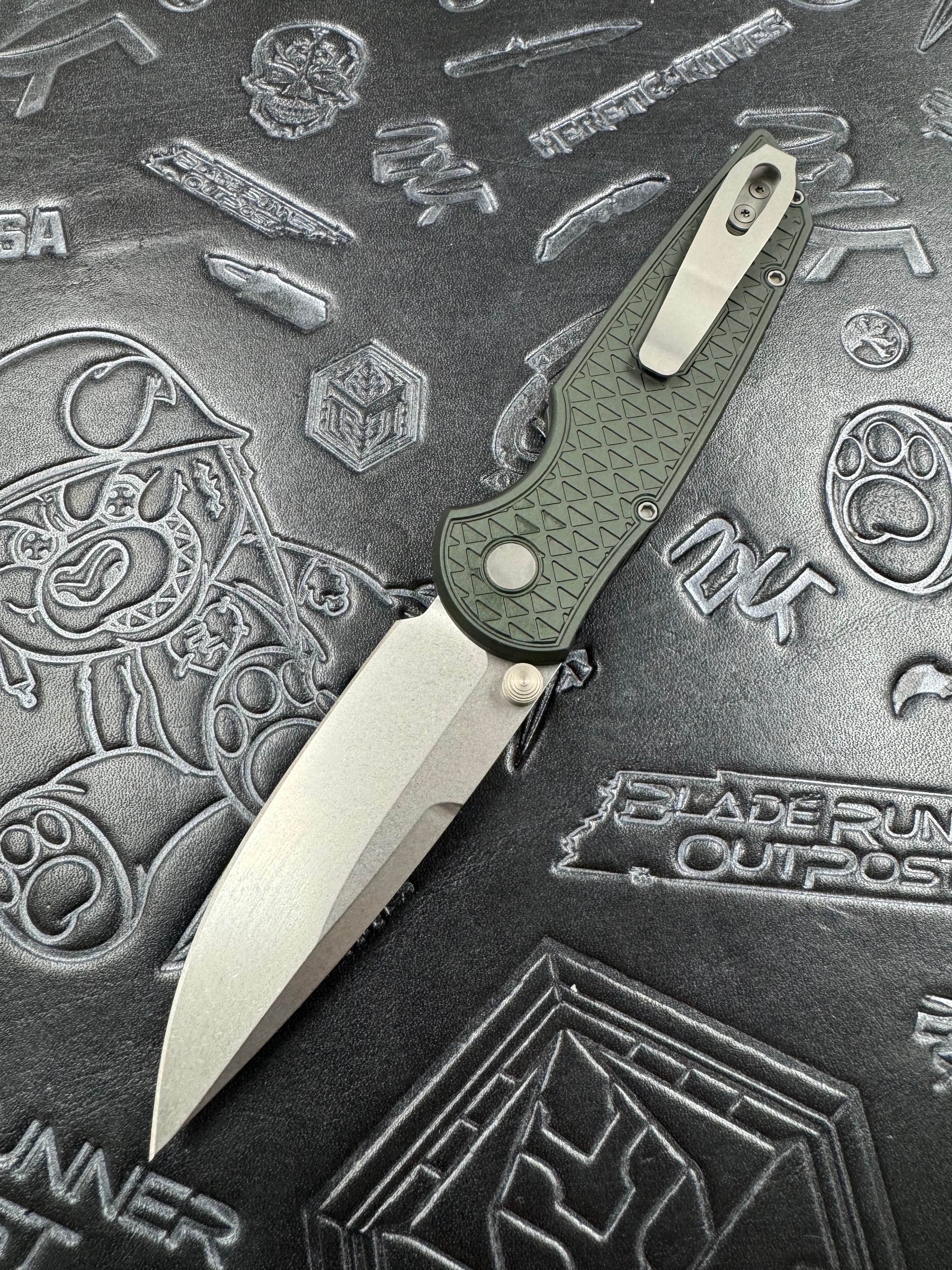 Pro-Tech TR-3 Integrity Manual Green Aluminum Relic Handles w/ Stonewash S35 INT105-GREEN