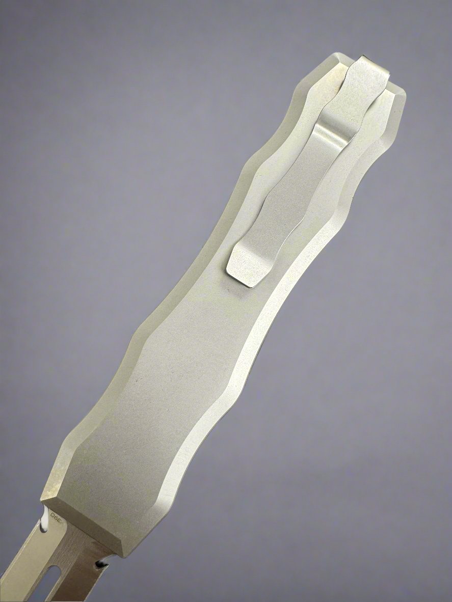 Desert Knife Works Sandshark M390 Double Action Out the Front Automatic Knife New 24 Remake