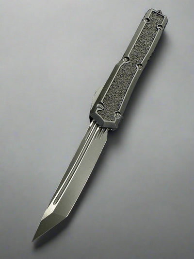 Microtech Makora T/E Tanto SS Tactical OTF Automatic Knife Black Al (3.4" Black) 207-1 TS