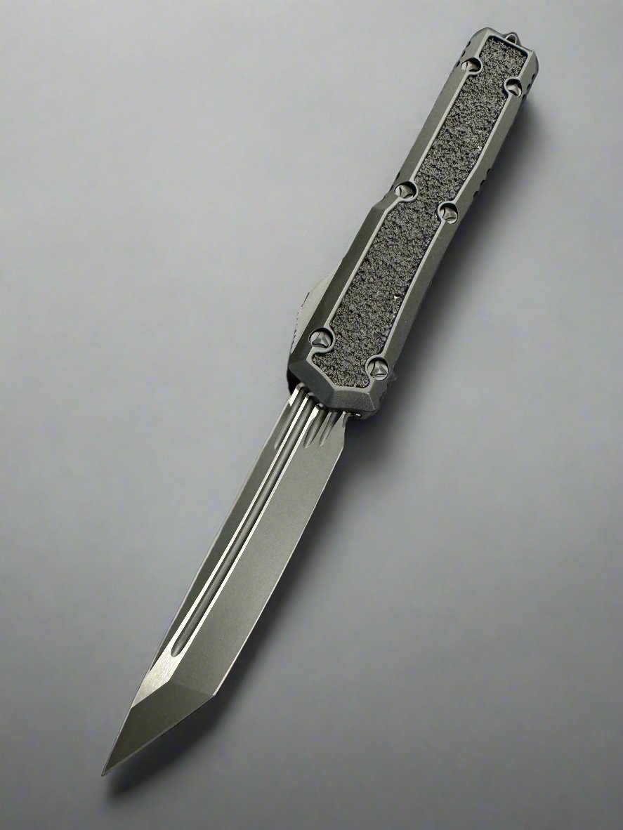 Microtech Makora T/E Tanto SS Tactical OTF Automatic Knife Black Al (3.4" Black) 207-1 TS