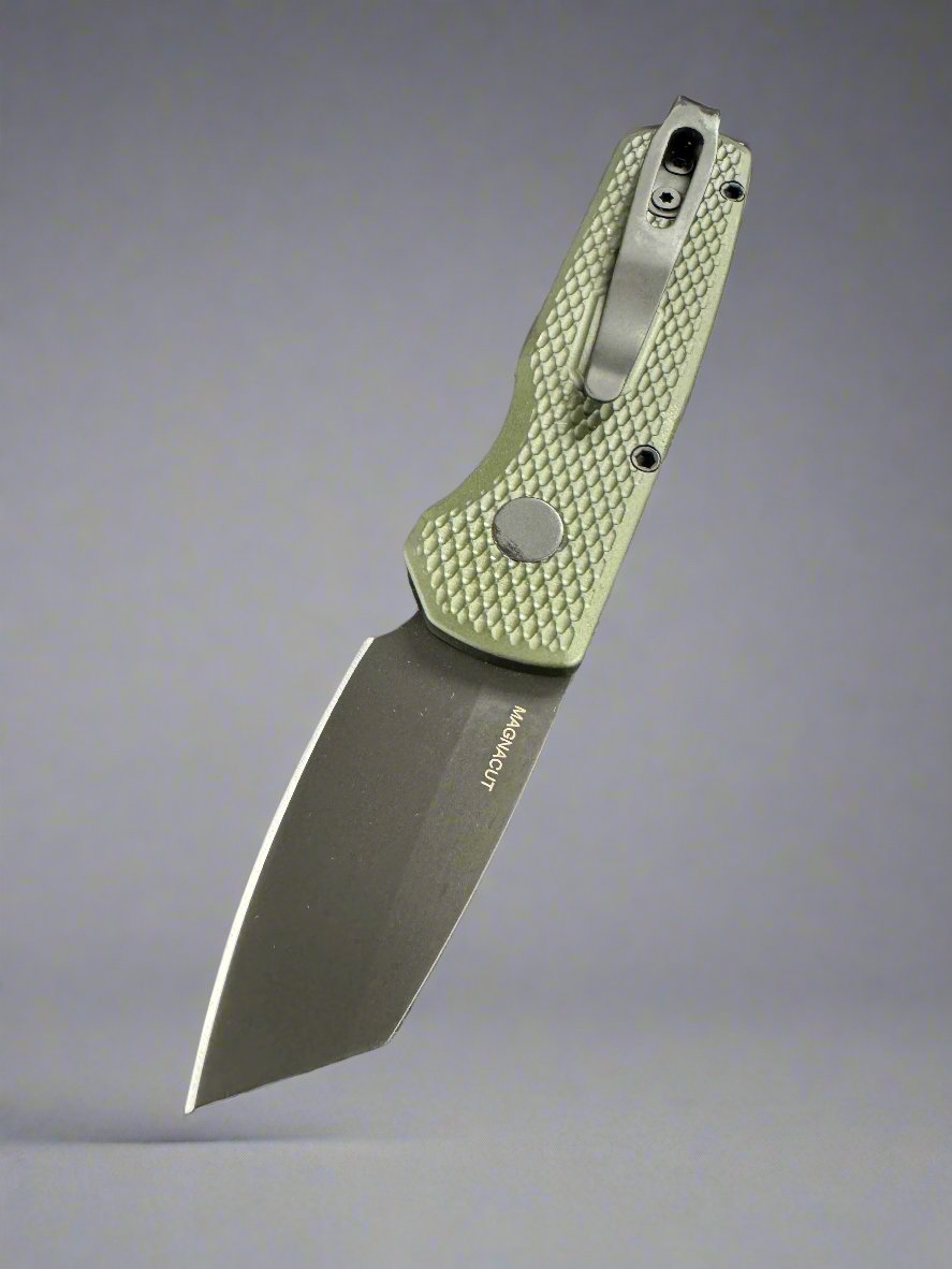 Pro-Tech Runt 5 w/ Green Textured Handle & DLC MagnaCut Reverse Tanto R5406-GREEN