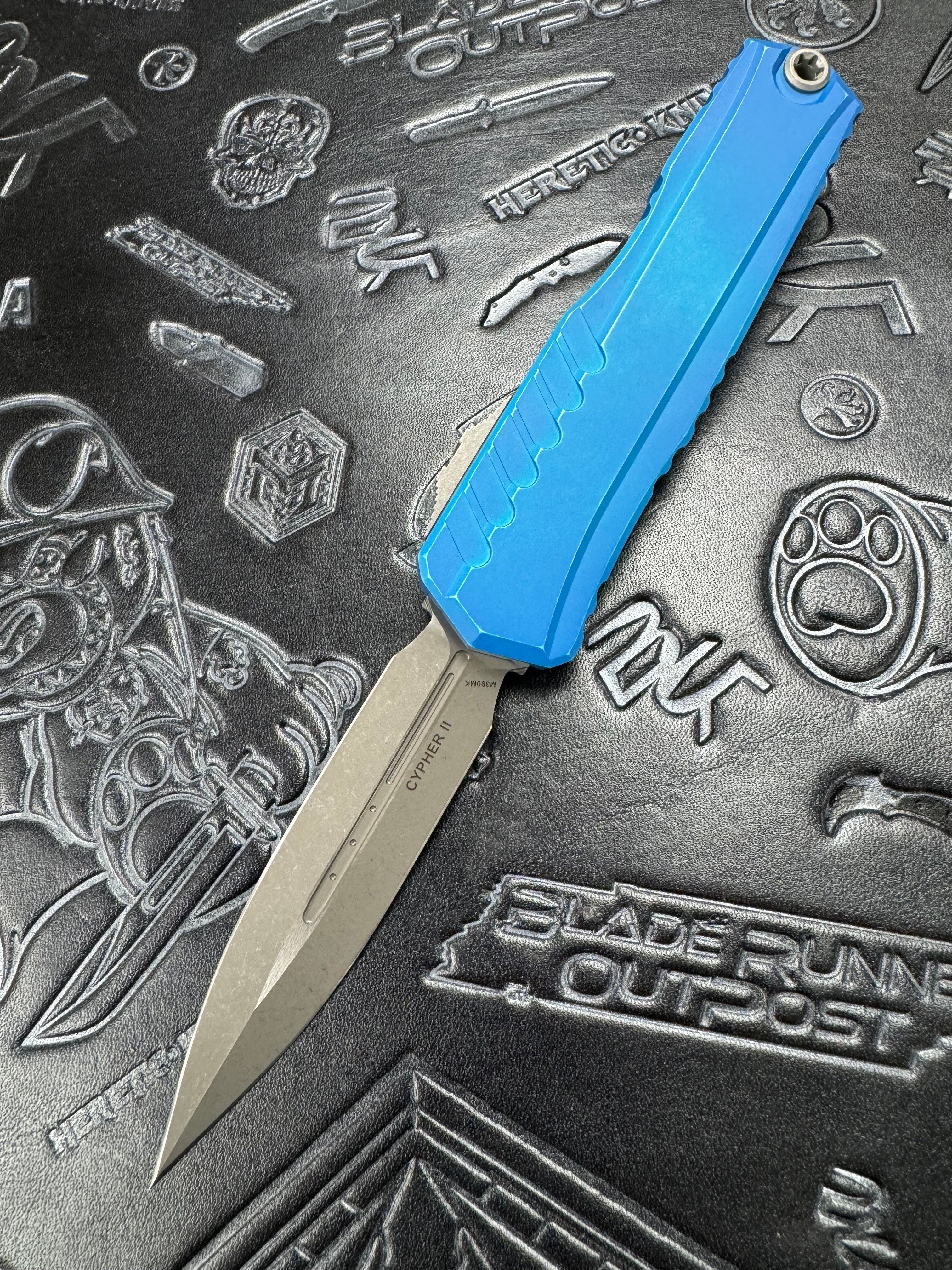 Microtech Cypher II D/E Apocalyptic Marbled Blue 1242-10 MBL