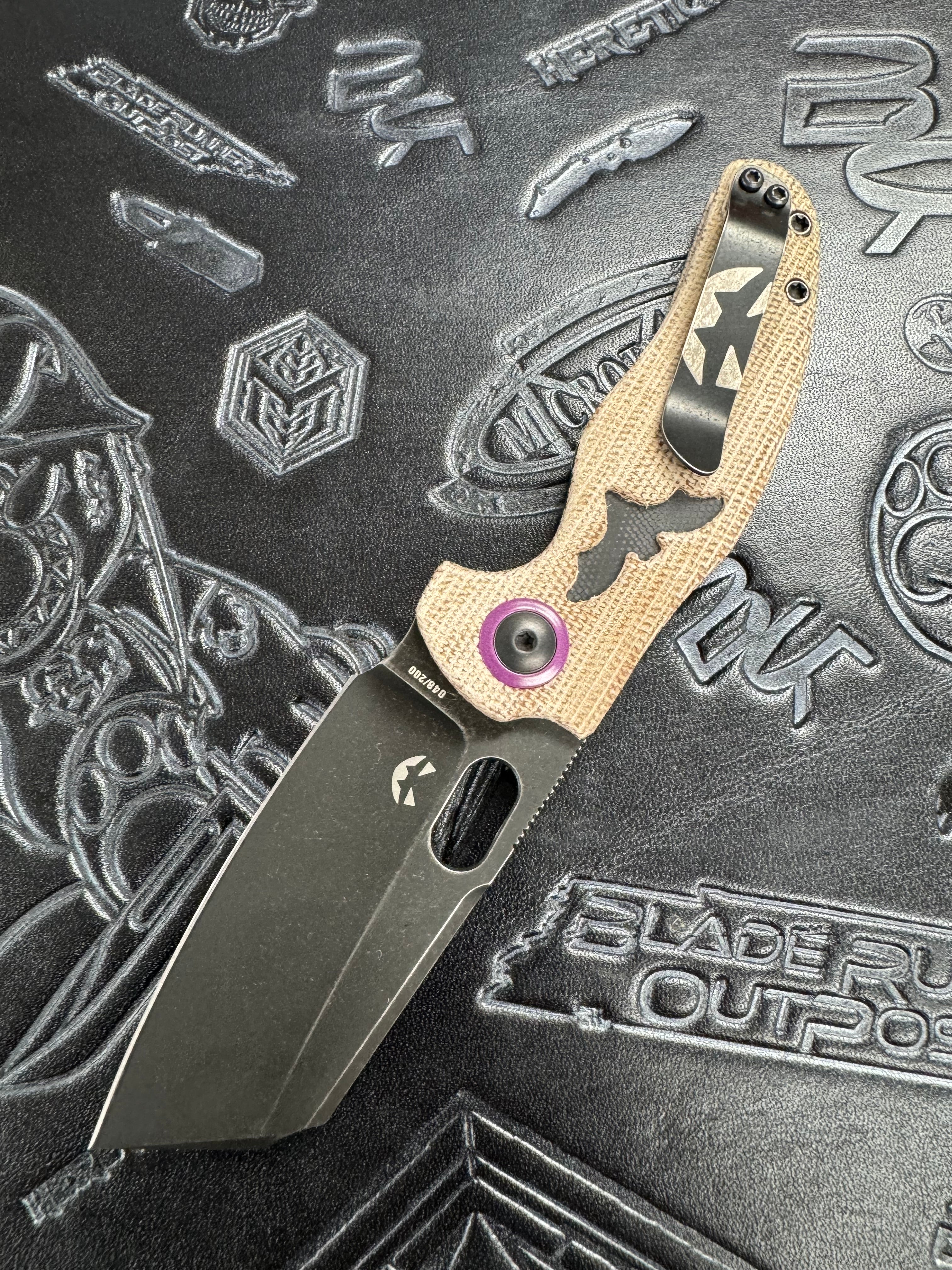 Kizer Mini Sheepdog Micarta Halloween Edition Nitro V Flipper