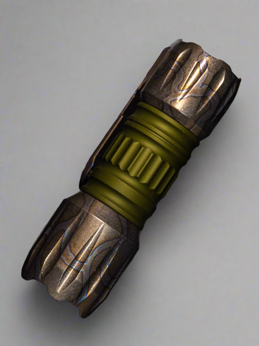 Heretic Hyperion Tactical Flashlight Titanium Flamed Green Barrel *DISCONTINUED*