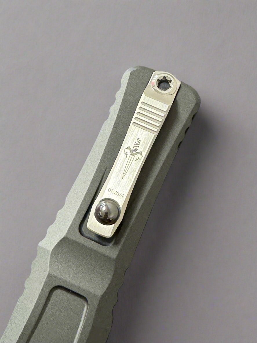 Marfione Custom Knives Combat Troodon LT Gen III Mirror Polished D/E w/ Black Handle & Blue Anodized Breaker