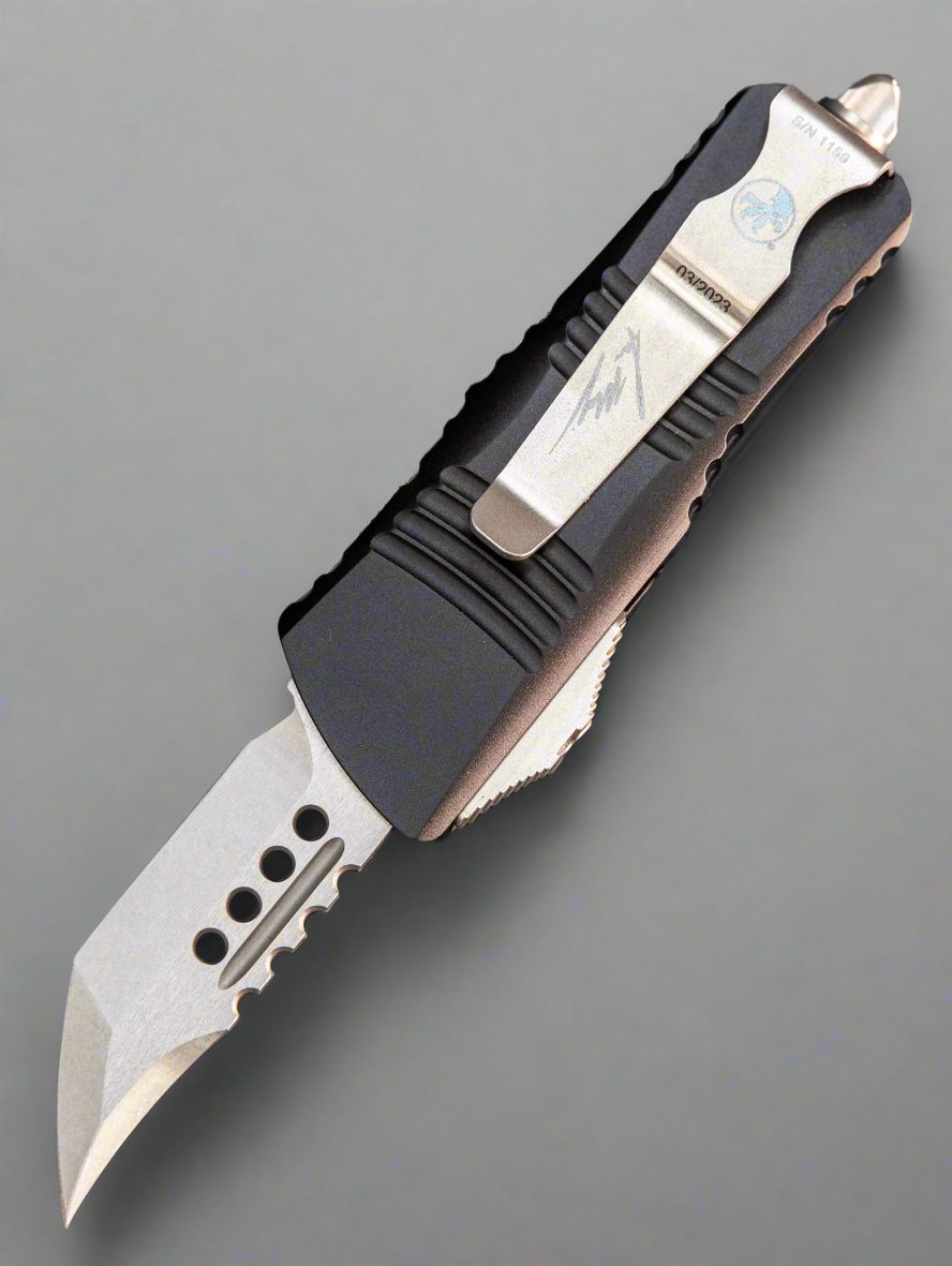 Microtech 819-10S Mini Troodon Hellhound - Black Handle - Stonewashed Blade - Signature Series