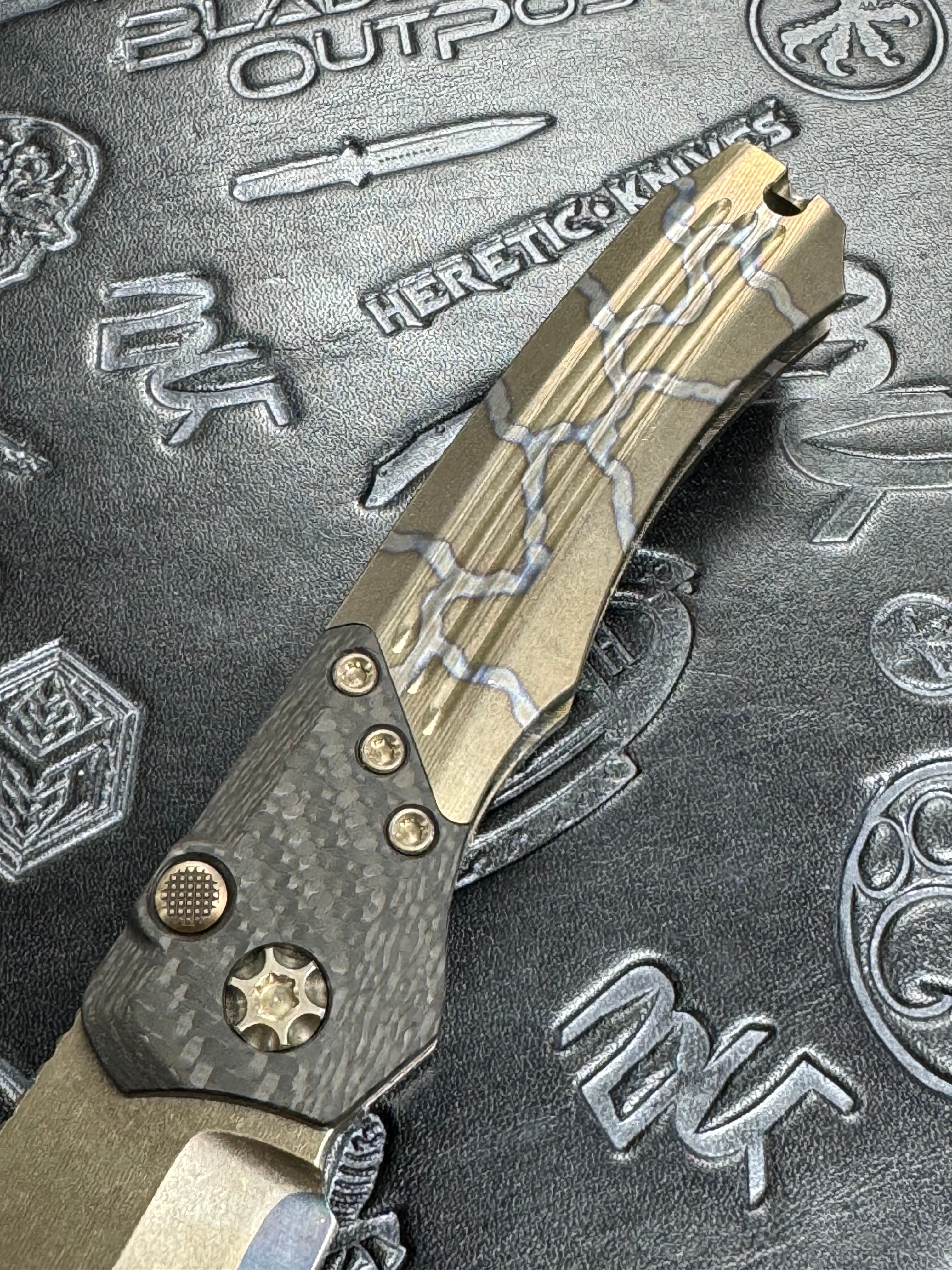 Pre Owned Heretic Knives Wraith Automatic Knife Custom Flamed Ti/San Mai SN:03