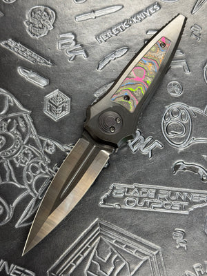 Paragon Warlock DLC S35VN Gen 2 Button Folder 80s Camo Carbon Xclussy