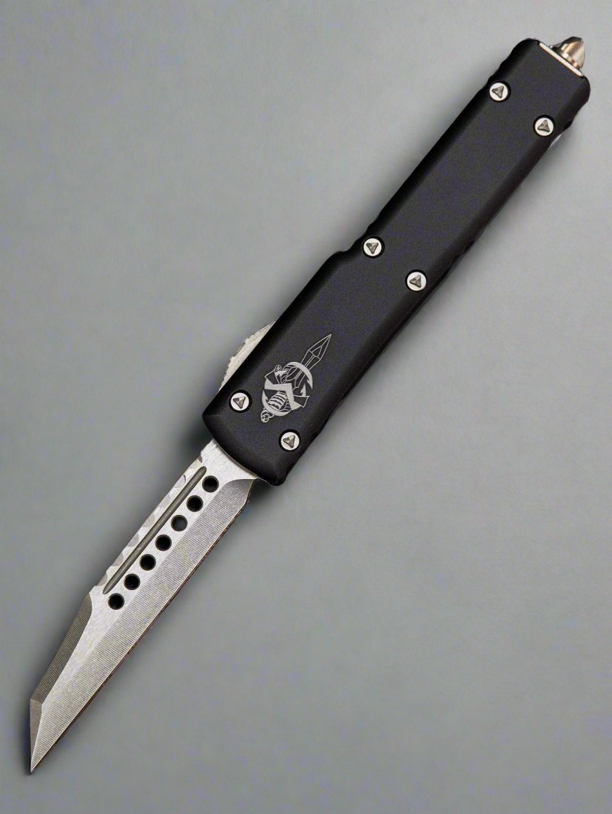 Microtech UTX-70 Warhound Black Aluminum Body w/ Stonewashed Plain Edge Blade (2.42") 419W-10S