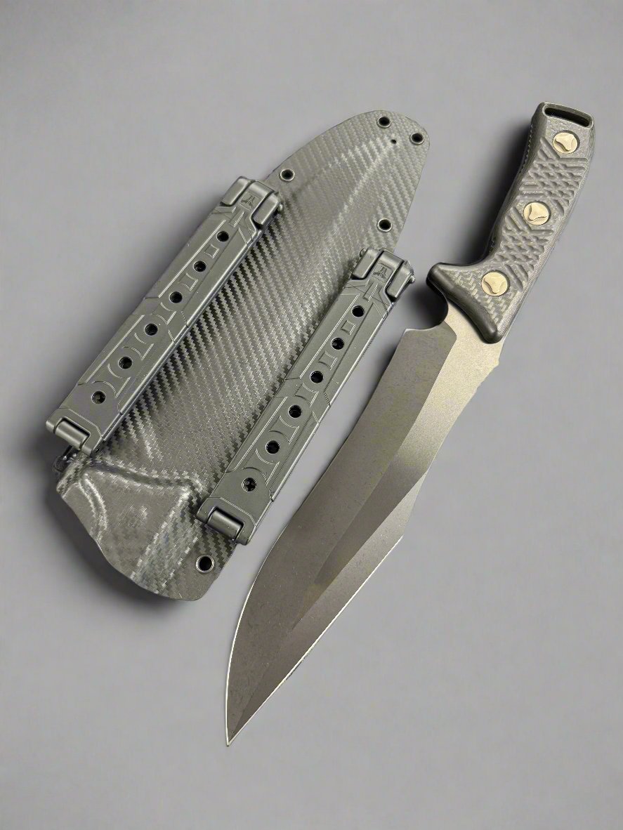 Microtech Arbiter DLC Stonewash Standard & Carbon Fiber 104-1 DLCCFS ‘23 Run C Style Box