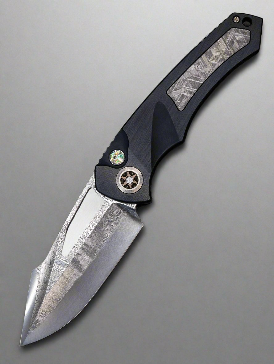 Heretic Pariah Curran Blades San Mai Damascus Hefted Aluminum Handle w Aletai Meteorite Inlays & Abalone Button Inlay