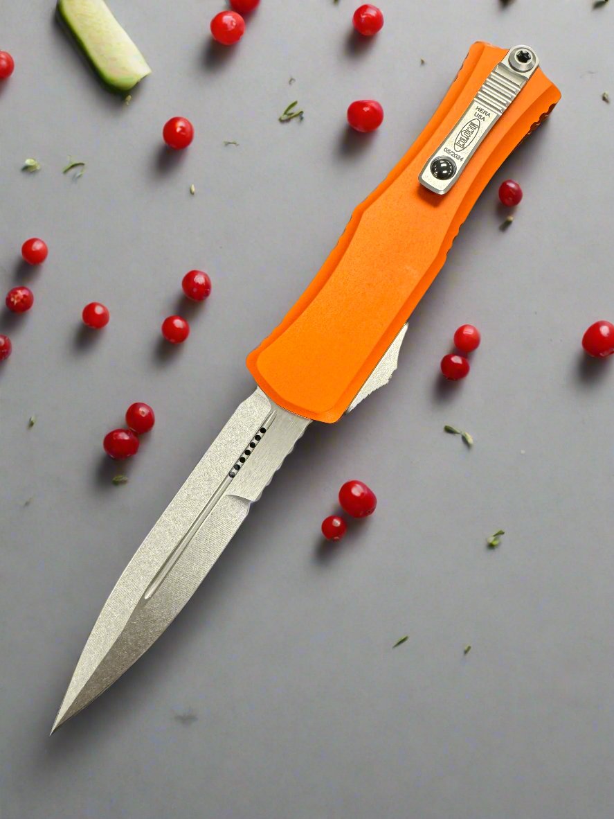 Microtech Knives Mini Hera Stonewash Bayonet M390MK & Orange 1701M-10 OR