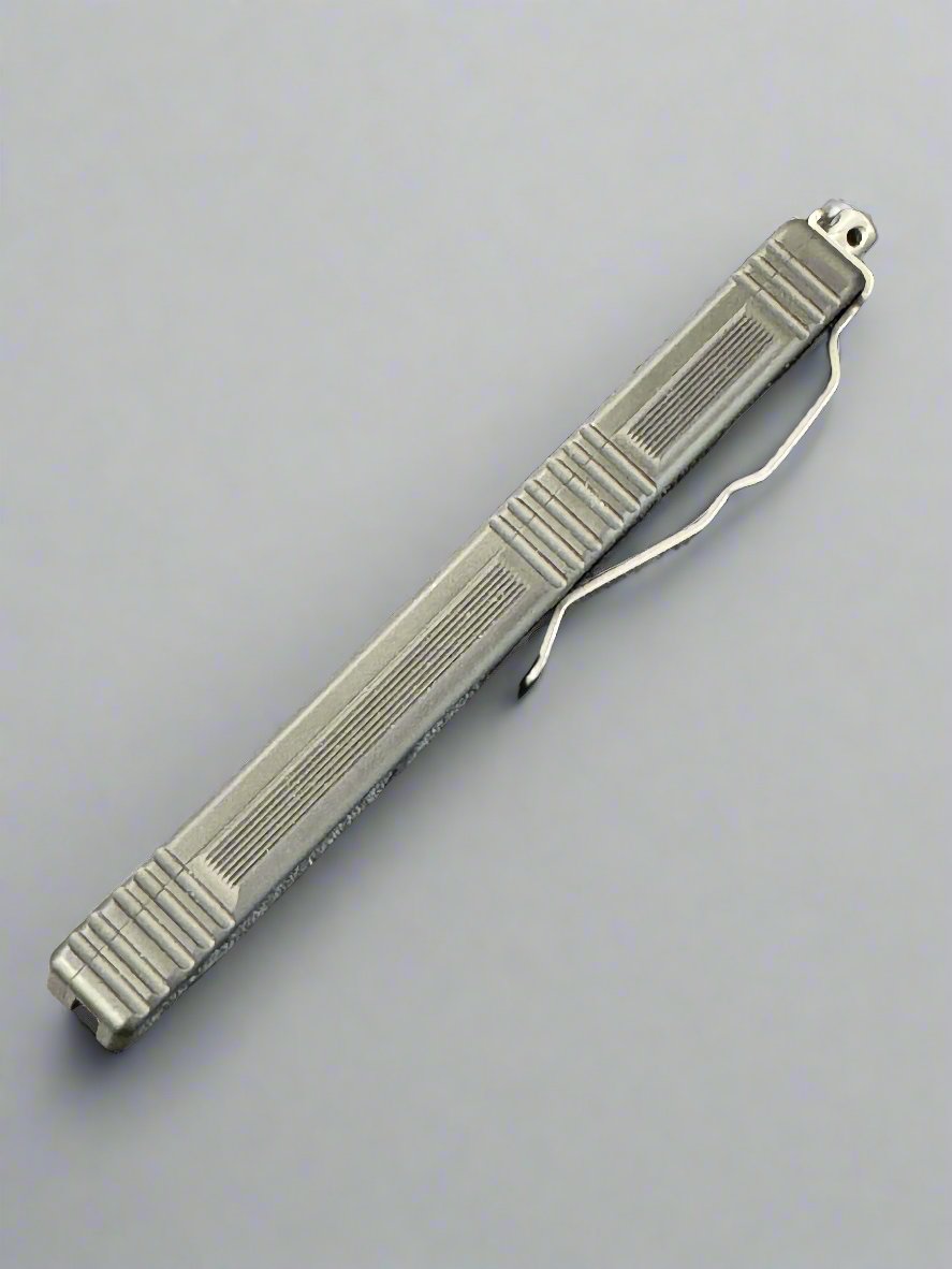 Pre Owned Vintage Microtech D/E Tactical Makora Flat Body