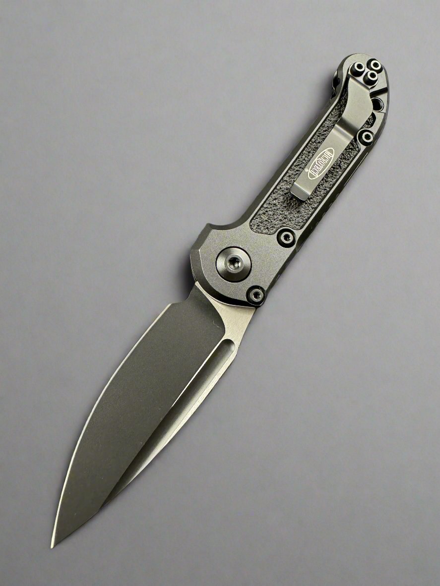 Microtech LUDT Gen III S/E Automatic Knife Black Al (3.5" Two-Tone) 1135-1 T