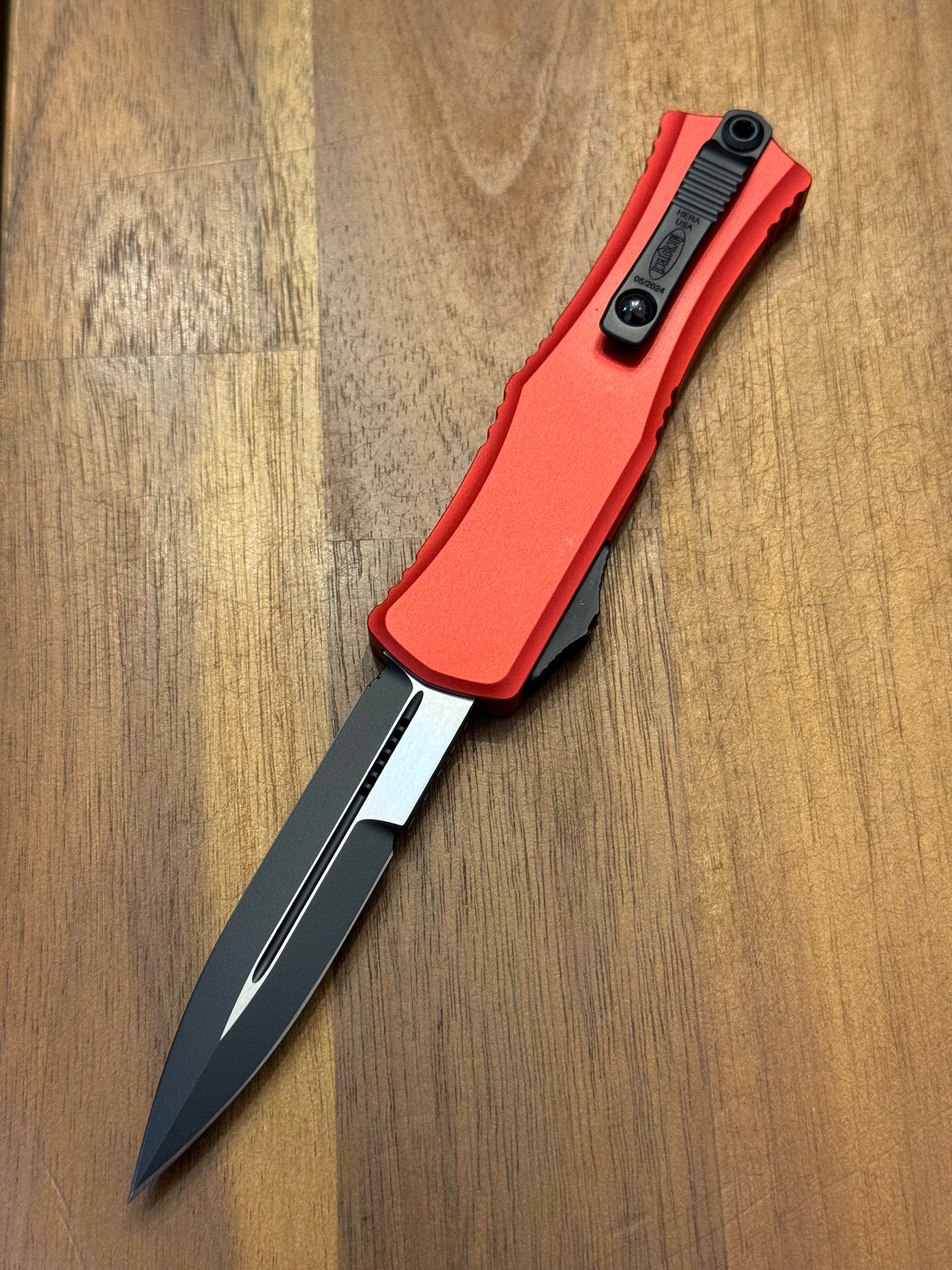 Microtech Knives Mini Hera Red Standard w/ Bayonet M390MK 1701M-1 RD