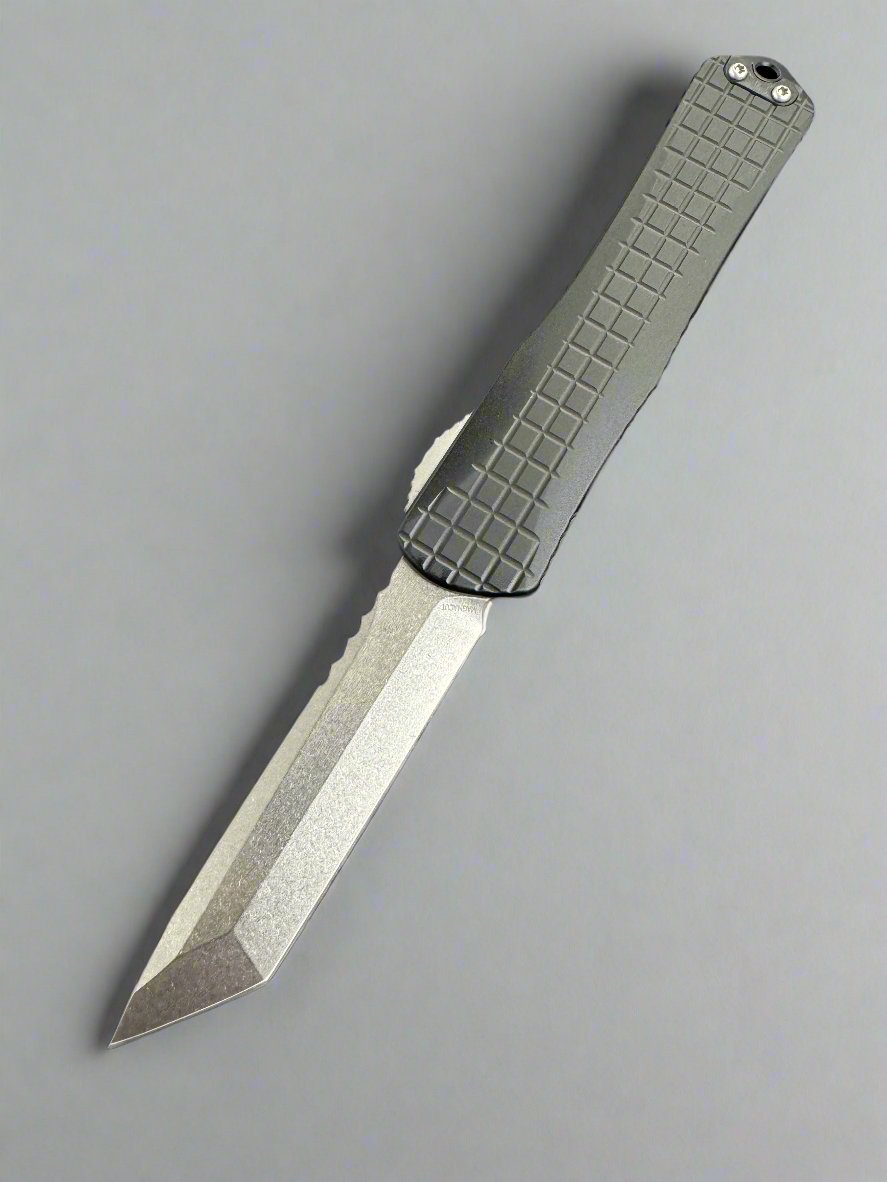 Heretic Knives Manticore X Black Frag Handle & Stonewash Tanto MagnaCut H031F-2A