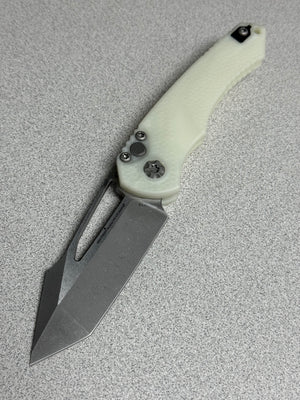 Heretic Mini Pariah Tanto Battleworn GITD Handle H053-5A-GLO BROP Exclusive Magnacut